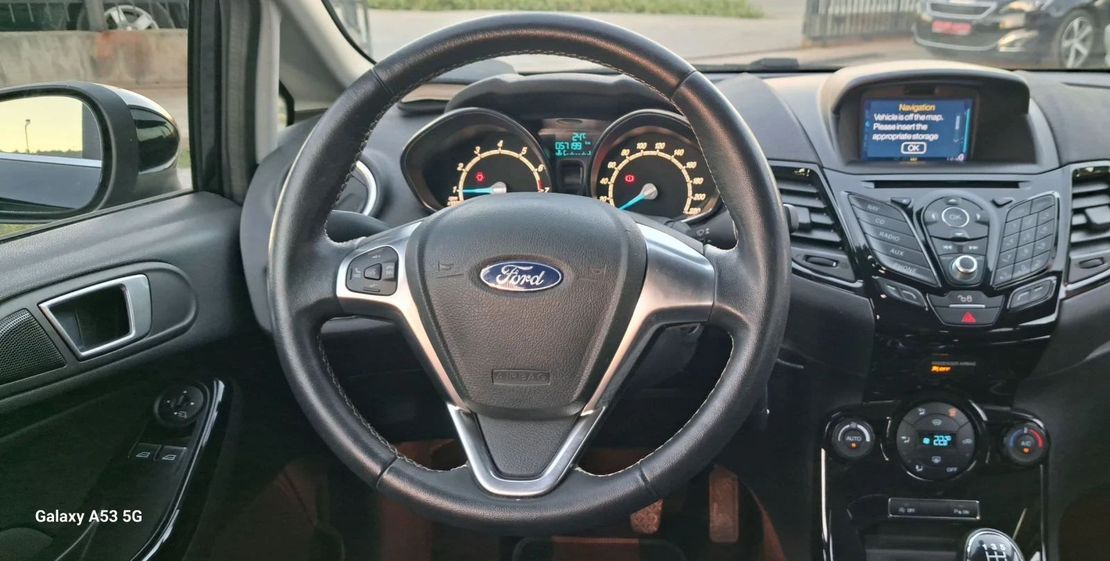 Ford Fiesta TITANIUM, 1.0i 100k.c., 57199km, Germany  - изображение 9