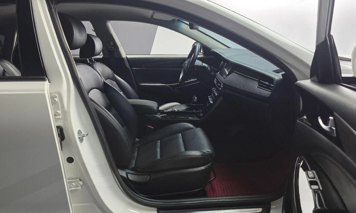Kia K7 3.0 LPI Trendy * НАЙ-ДОБРА ЦЕНА В БЪЛГАРИЯ*  - изображение 10