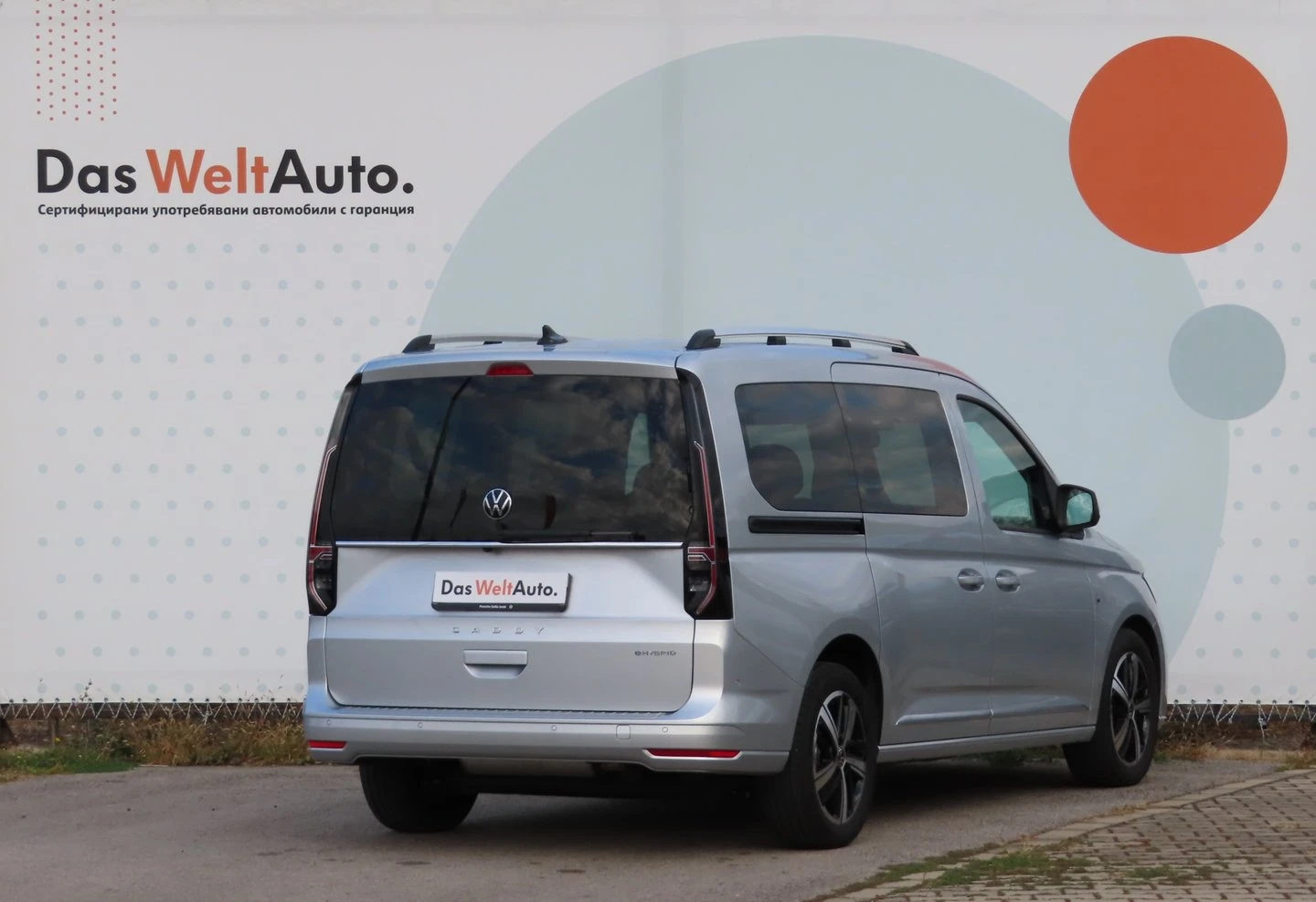 VW Caddy Style Maxi eHybrid 7 места - изображение 3