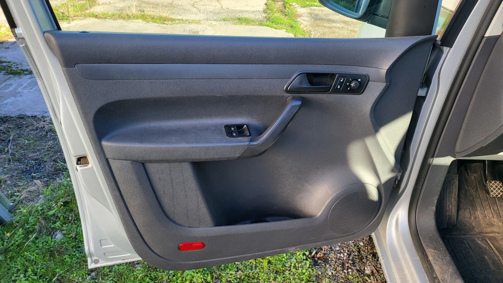 VW Caddy ���������� 4+ 1 | Mobile.bg � ����������� 12