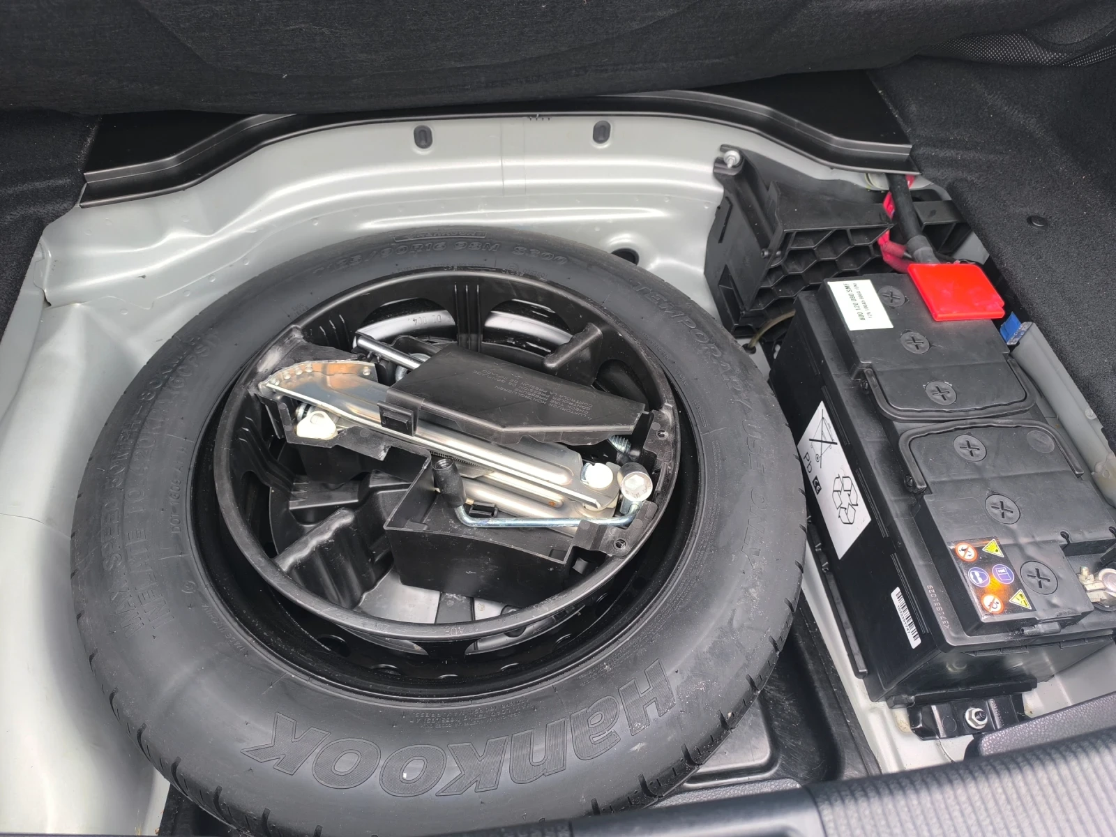 Mercedes-Benz C 220, снимка 9 - Автомобили и джипове - 53952233