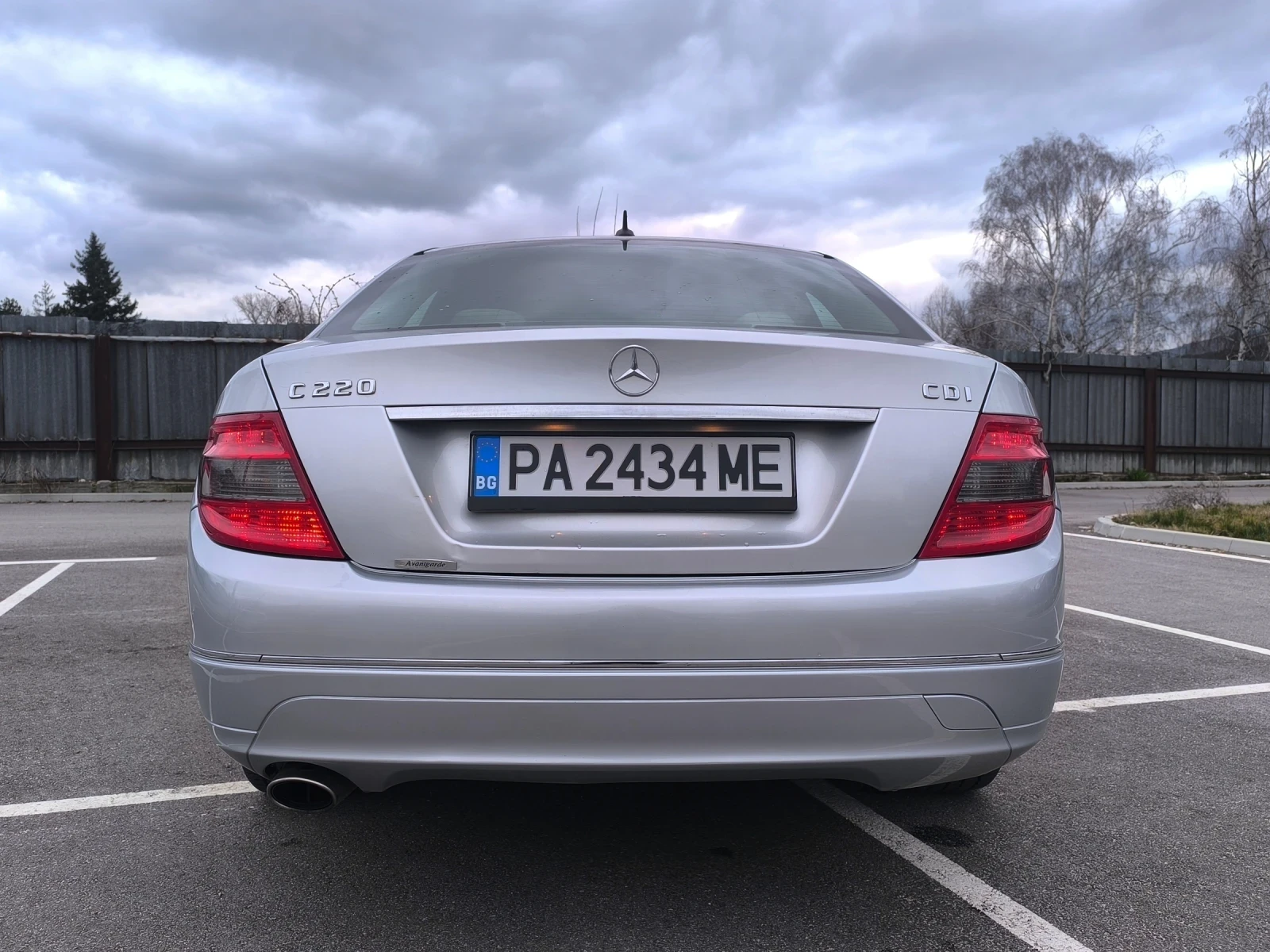 Mercedes-Benz C 220, снимка 6 - Автомобили и джипове - 53952233