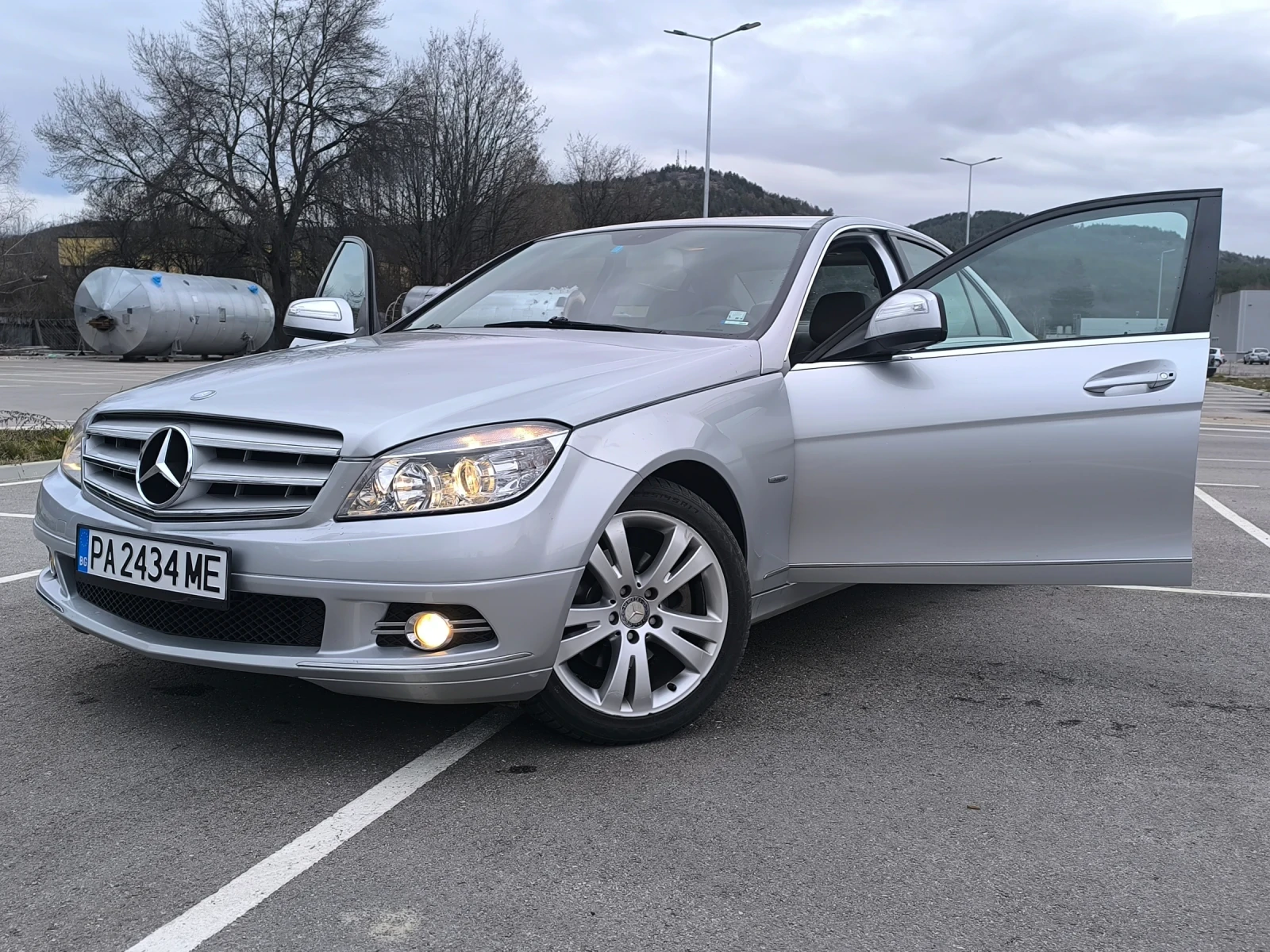 Mercedes-Benz C 220