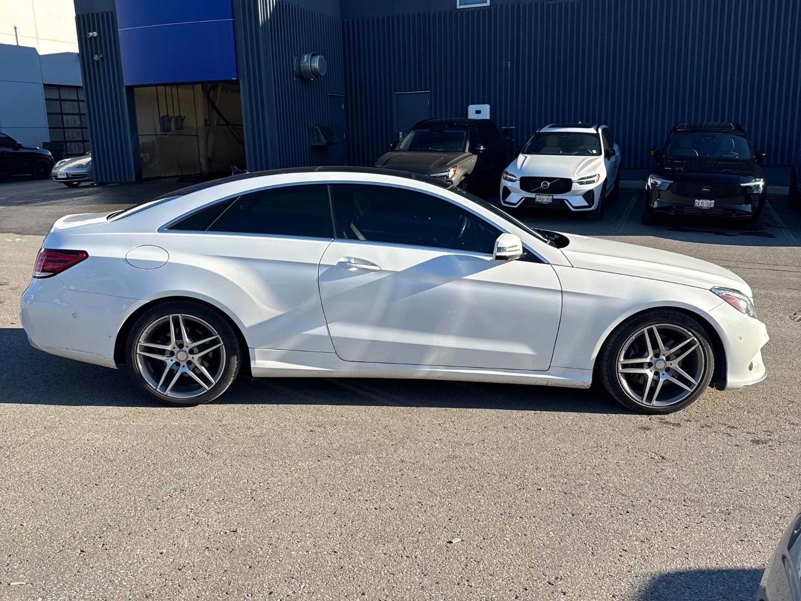 Mercedes-Benz E 400 АВТО КРЕДИТ, снимка 4 - Автомобили и джипове - 53959069