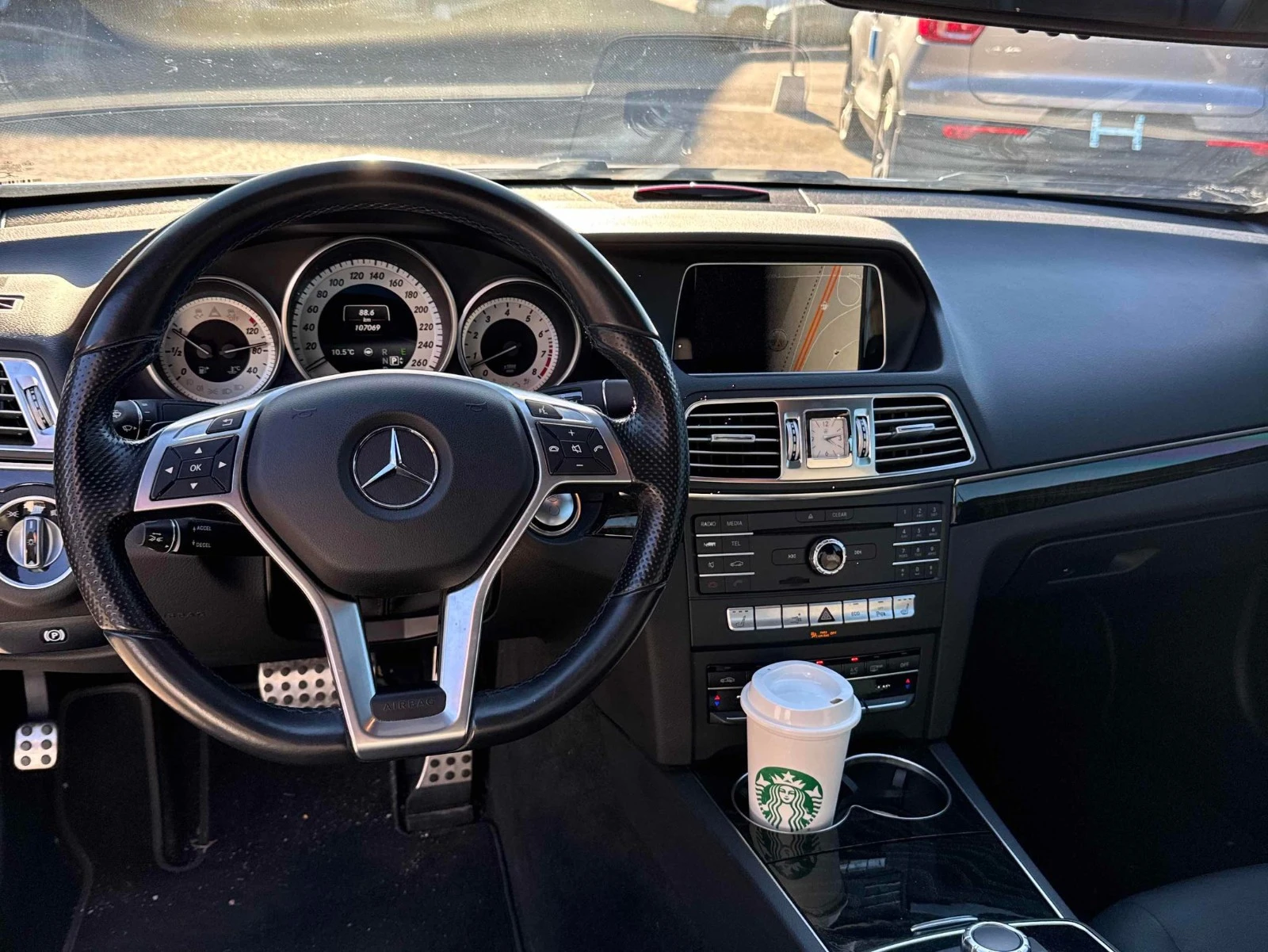 Mercedes-Benz E 400 АВТО КРЕДИТ, снимка 10 - Автомобили и джипове - 53959069