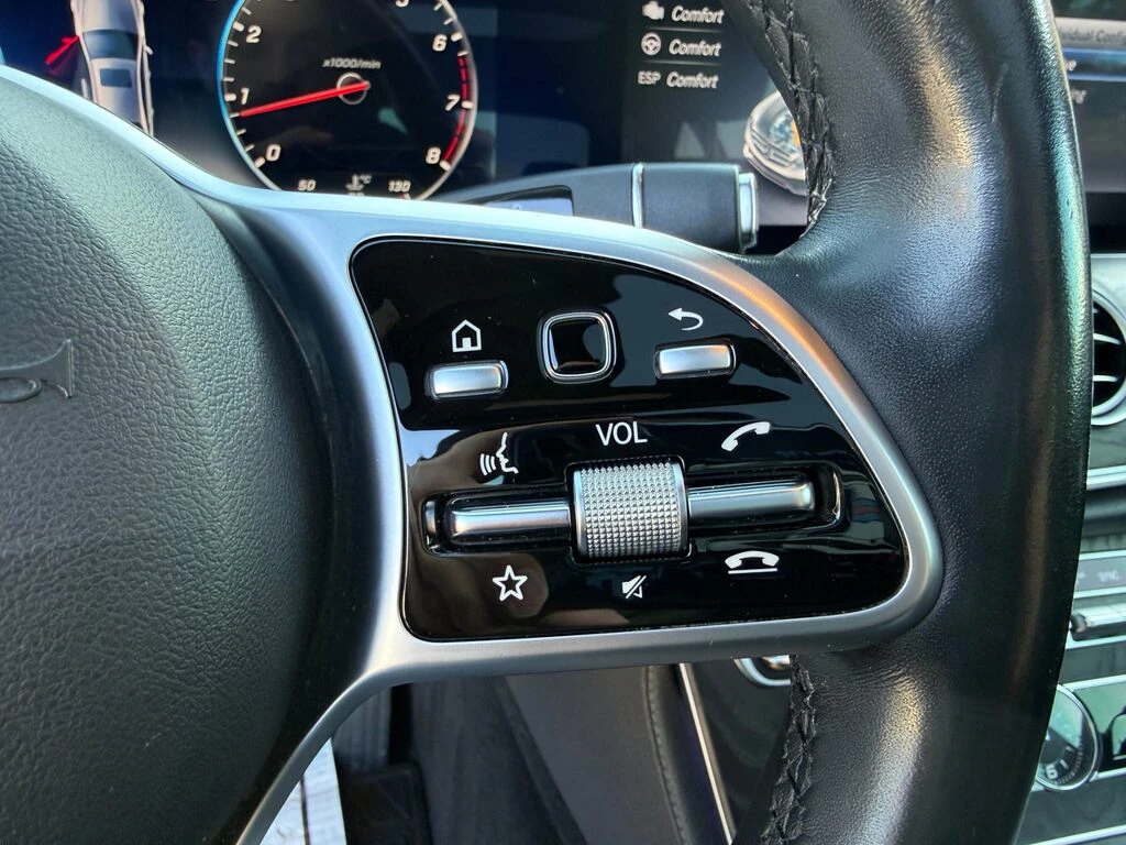 Mercedes-Benz E 350 Black Leather Interior, снимка 15 - Автомобили и джипове - 53998132