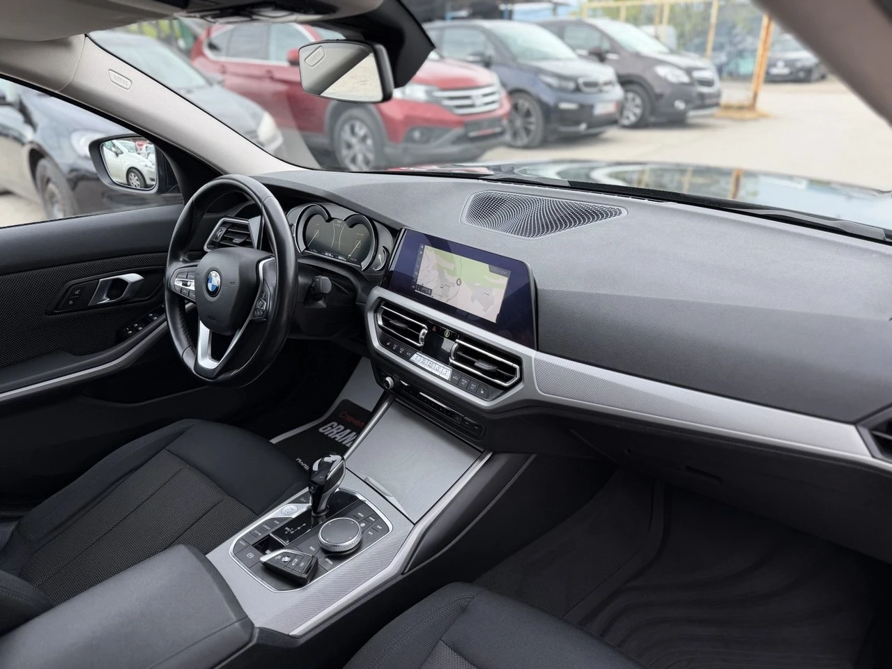 BMW 320 xDrive G20, снимка 15 - Автомобили и джипове - 54382791