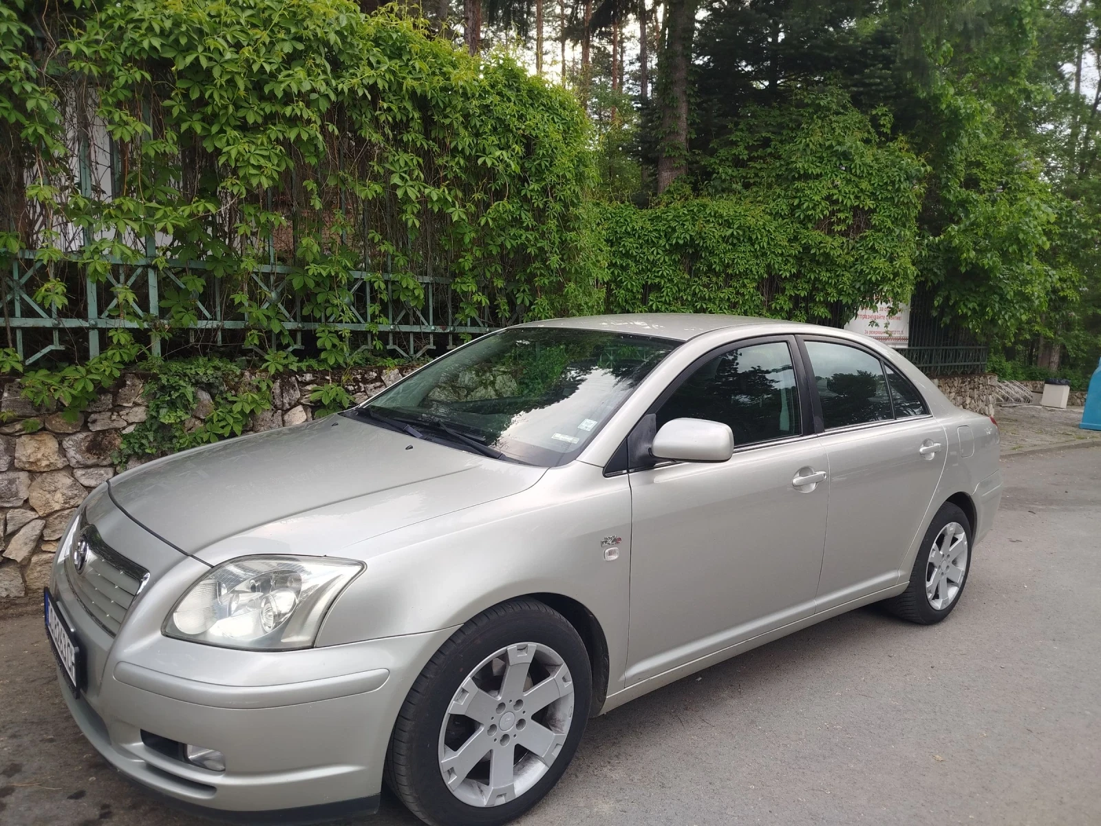 Toyota Avensis 2.0D4D  ТОП