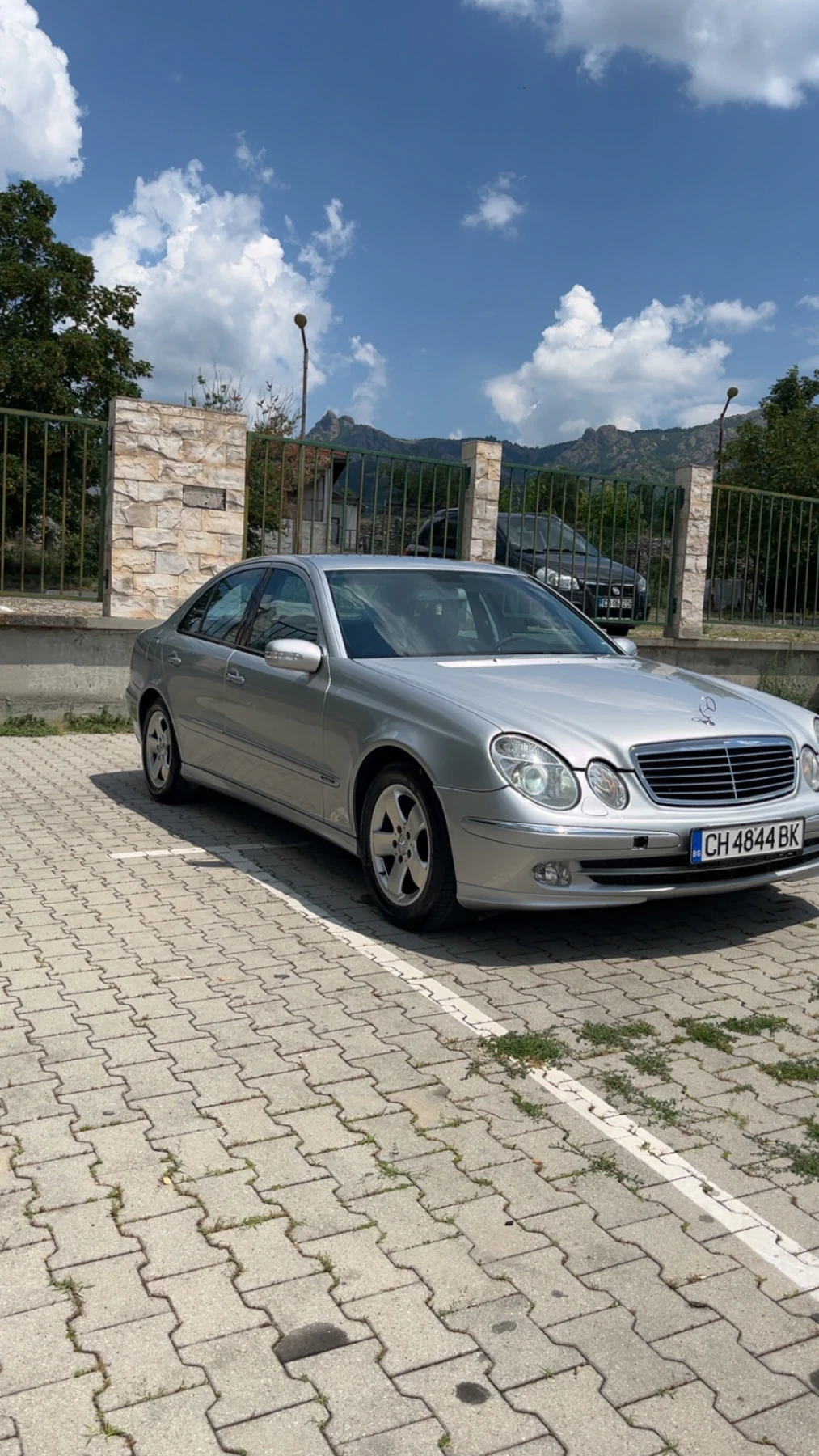 Mercedes-Benz E 270, снимка 4 - Автомобили и джипове - 55143677