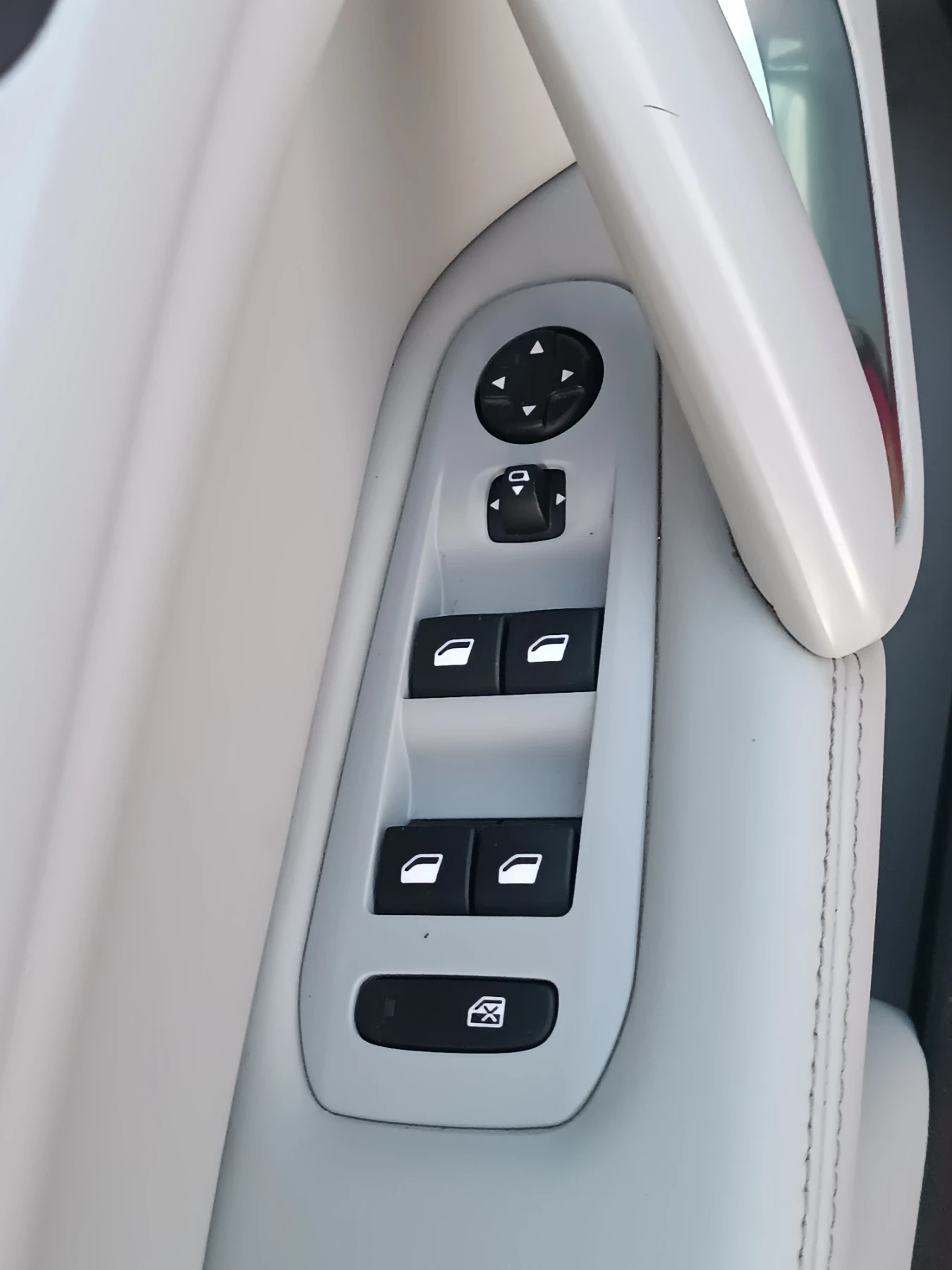 Peugeot 308 FULL, Automatic, Allure, УНИКАТ, ЛИЗИНГ , снимка 7 - Автомобили и джипове - 55383459
