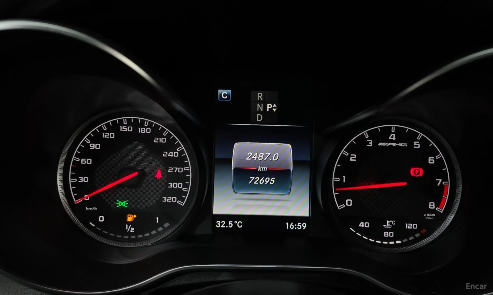 Mercedes-Benz C 63 AMG C63 AMG\ ТОП СЪСТОЯНИЕ, снимка 8 - Автомобили и джипове - 55574788