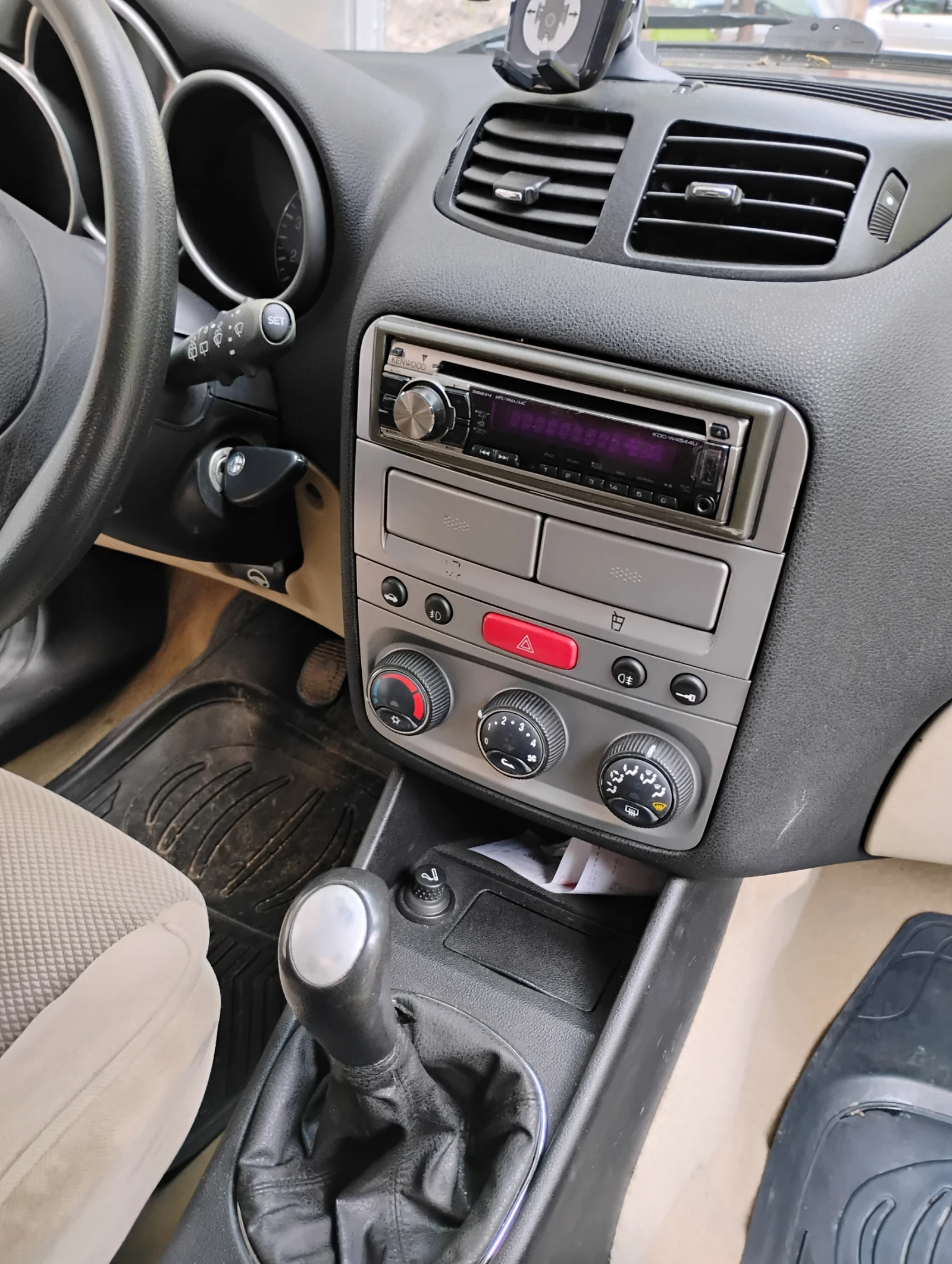 Alfa Romeo 147, снимка 7 - Автомобили и джипове - 55575776