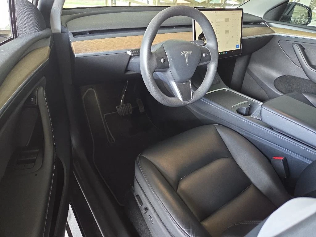 Tesla Model Y LFP, снимка 7 - Автомобили и джипове - 56228962