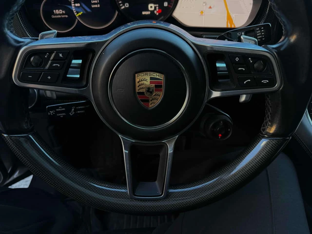 Porsche Panamera 4 E Hybrid AWD  CARFAX | Mobile.bg � ����������� 16
