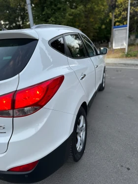 Обява за продажба на Hyundai IX35 1.7 ~15 800 лв. - изображение 3