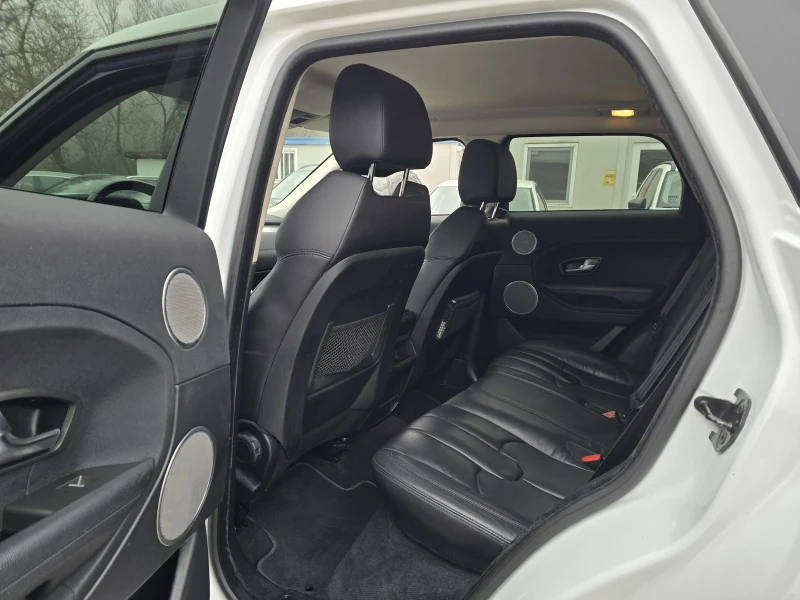 Land Rover Range Rover Evoque 2.2 4х4  Pure 150к.с, снимка 11 - Автомобили и джипове - 52814624