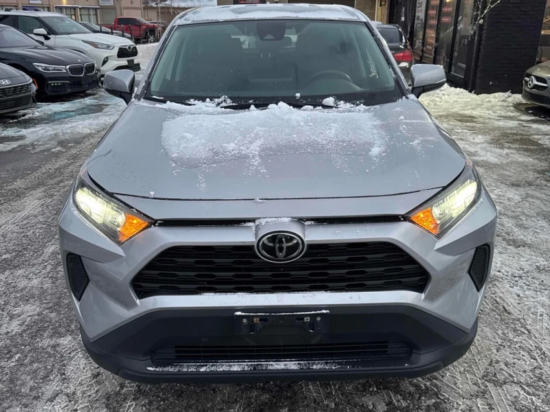 Toyota Rav4 * LE * CARFAX * БЕЗ ПЪРВОНАЧАЛНА ВНОСКА, снимка 6 - Автомобили и джипове - 52973201