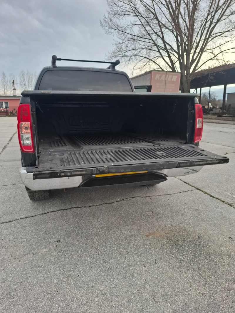 Nissan Navara 2.5 dCI Aventura , снимка 7 - Автомобили и джипове - 53490441
