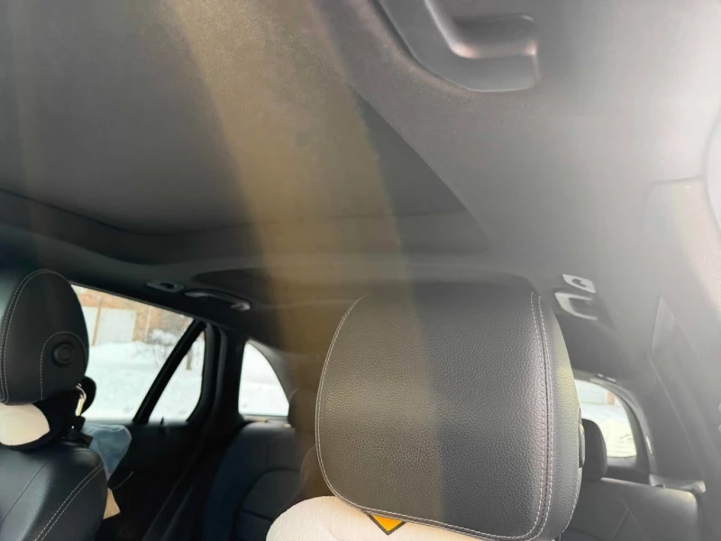 Mercedes-Benz GLC 300 * AWD (4MATIC) * CARFAX * БЕЗ ПЪРВОНАЧАЛНА ВНОСКА, снимка 14 - Автомобили и джипове - 53251743