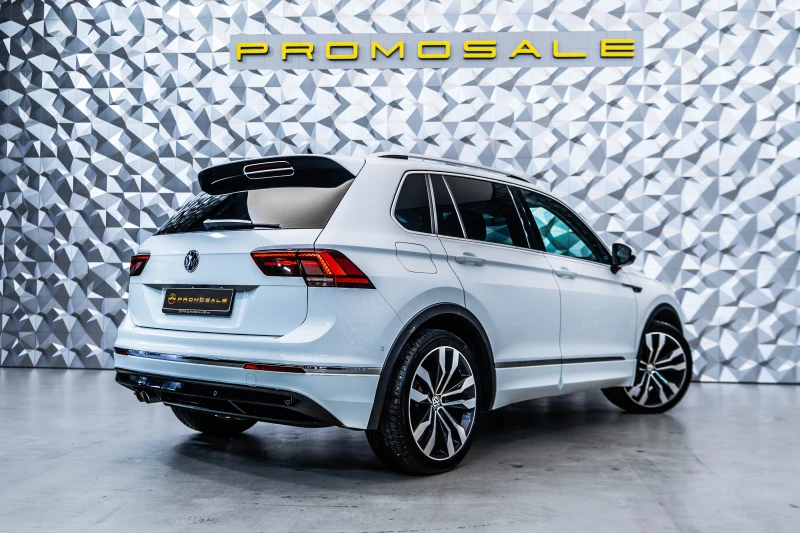 VW Tiguan R-Line 2.0d 4Motion* Camera, снимка 4 - Автомобили и джипове - 53380950