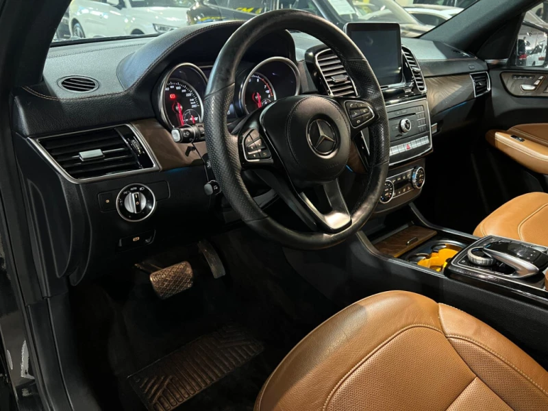 Mercedes-Benz GLS 450 AMG-Line * Фиксирана цена до България * CARFAX * , снимка 11 - Автомобили и джипове - 53455887