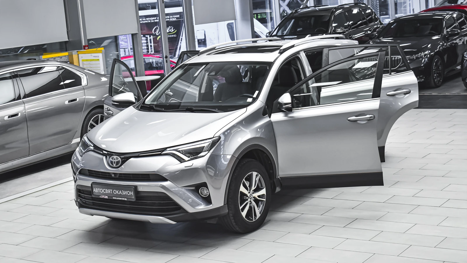 Toyota Rav4 2.0 Luxury 4x4 Automatic, снимка 1