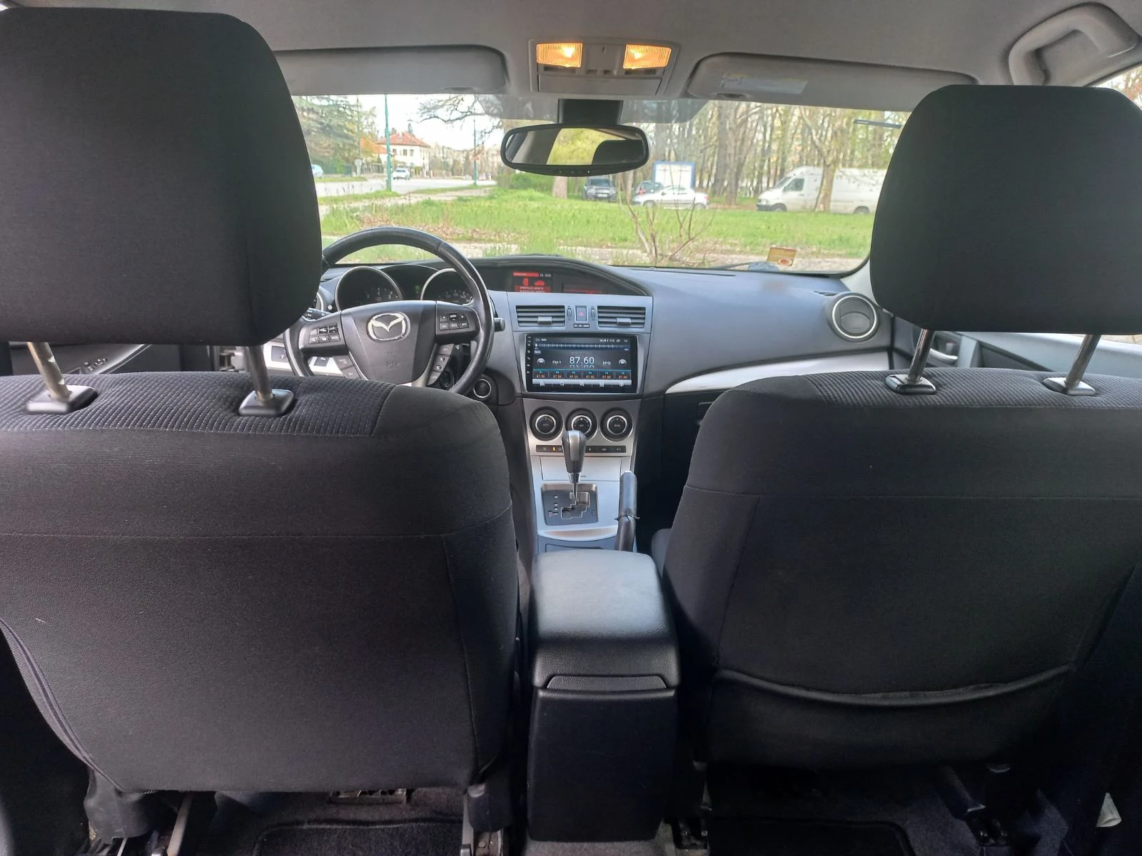 Mazda 3 Автоматик* 2.0i* Facelift * Нов внос* Регистрирана - изображение 10