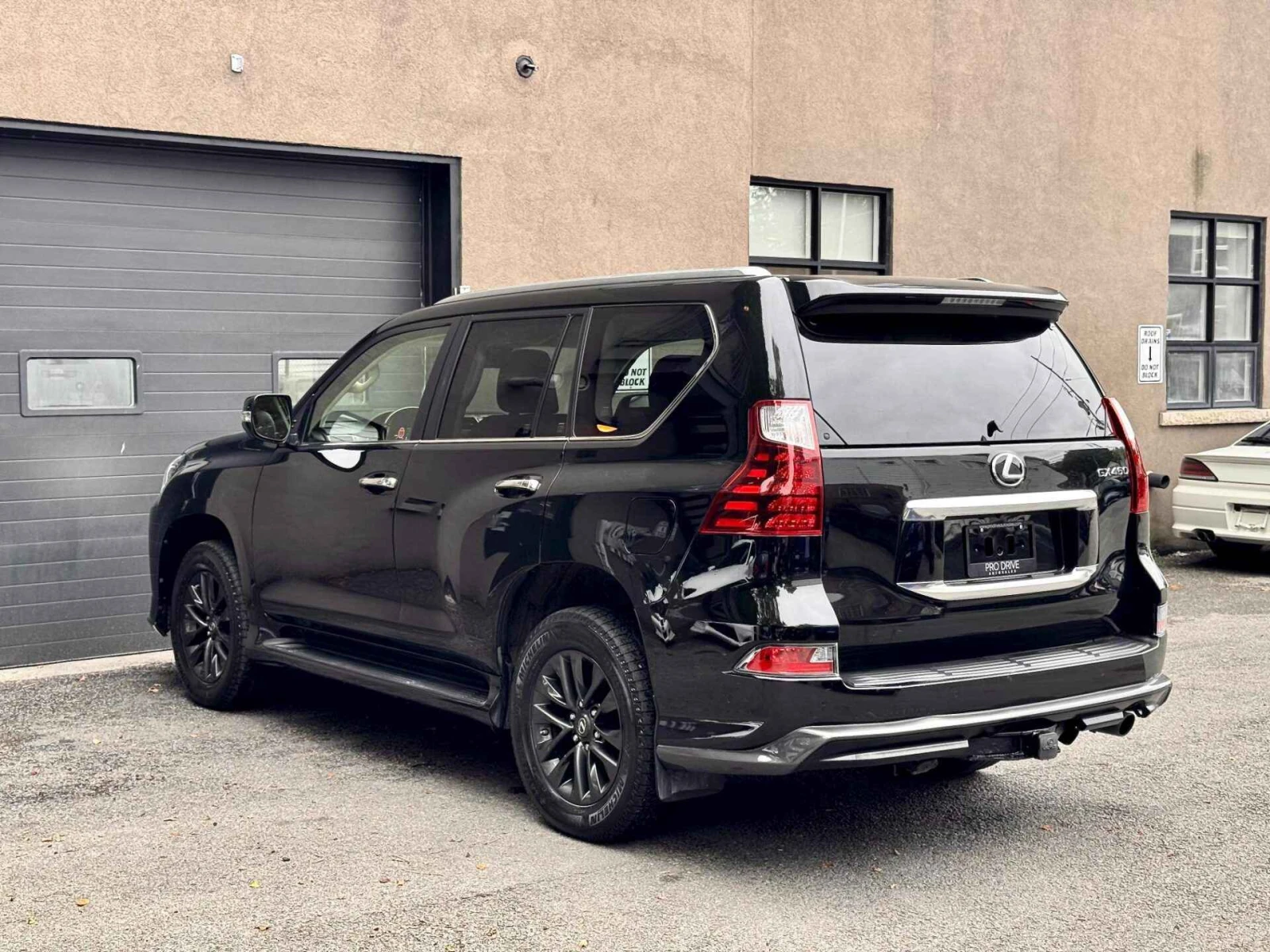 Lexus GX 460 Premium Package * 7 МЕСТЕН*  - изображение 4