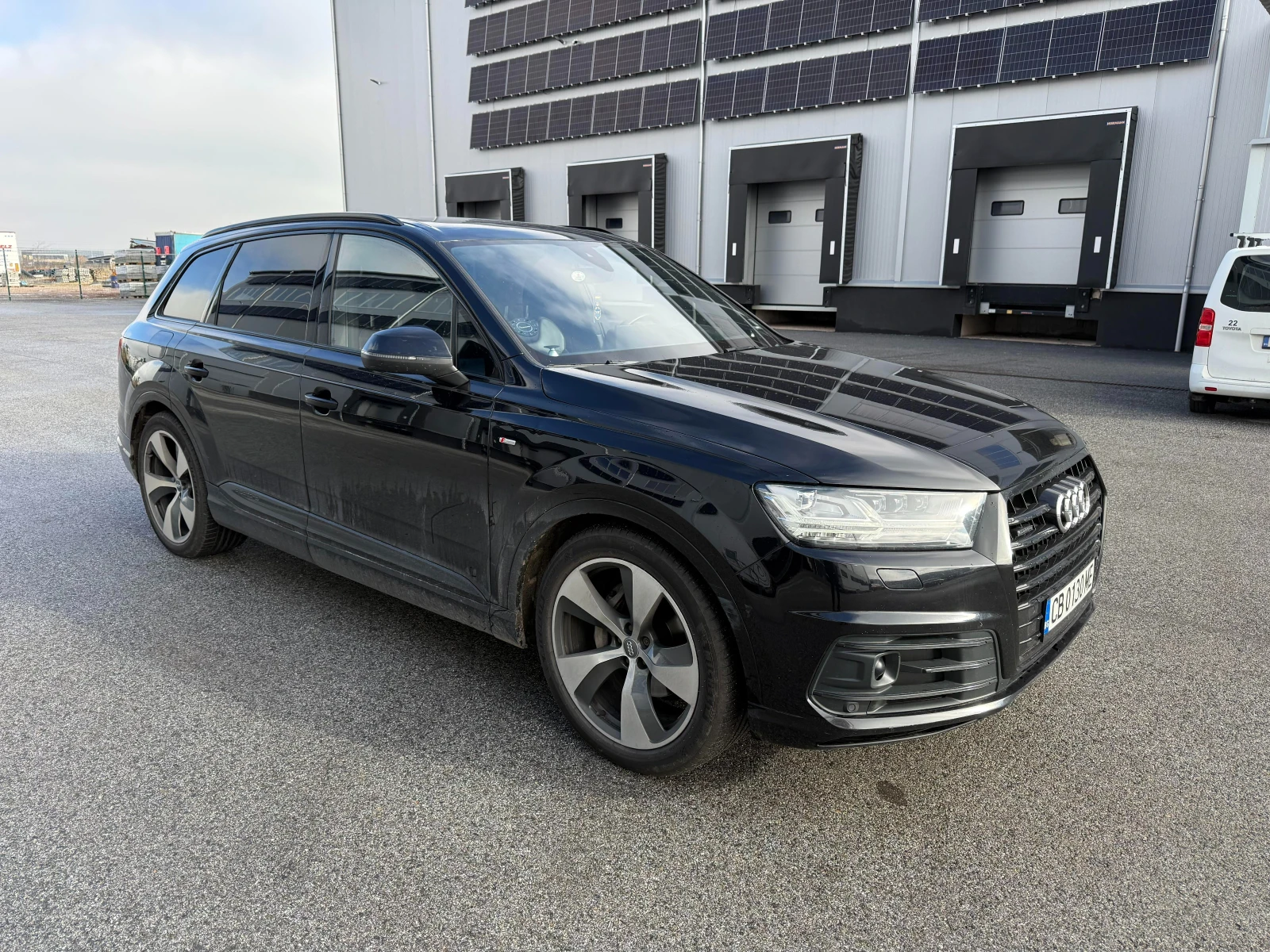 Audi Q7 AUDI Q7/DISTRONIC/Bang&Olufsen/KEYLESS GO/HEAD UP | Mobile.bg   6