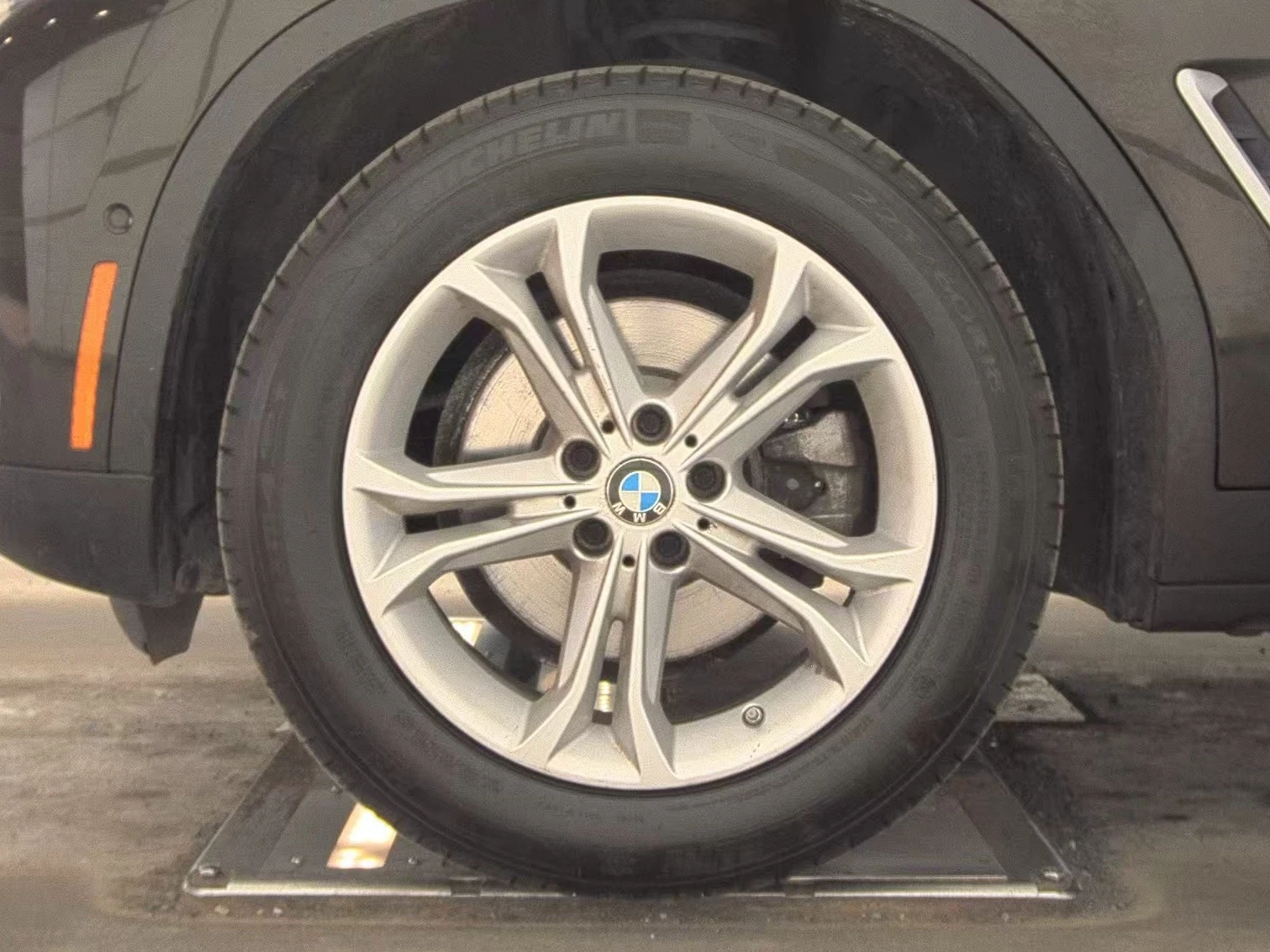 BMW X3 xDrive30i| ЕДИН СОБСТВЕНИК| ПАНОРАМА| ЗАДНА КАМЕРА - изображение 7