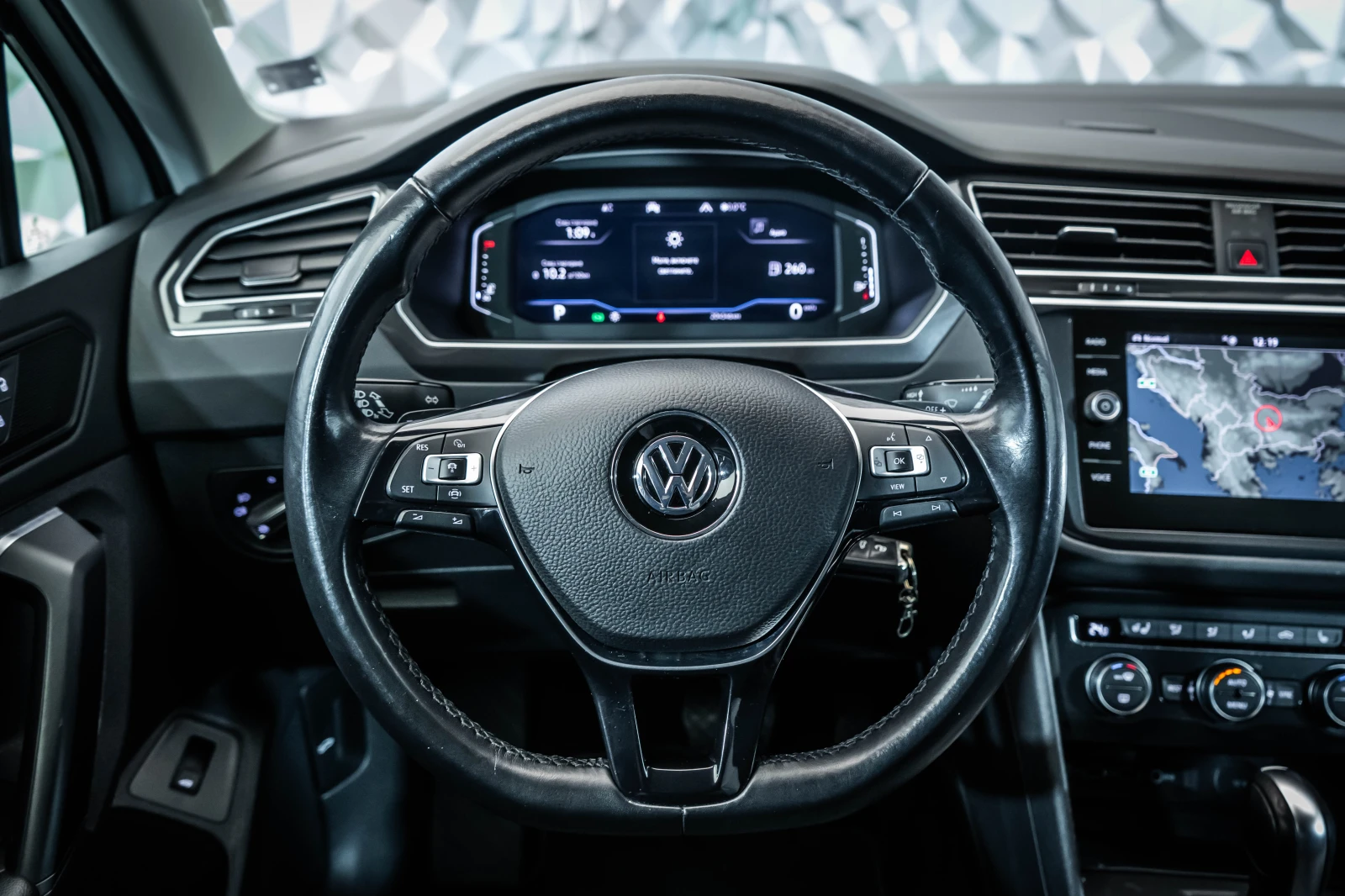 VW Tiguan R-Line 2.0d 4Motion* Camera | Mobile.bg � ����������� 11