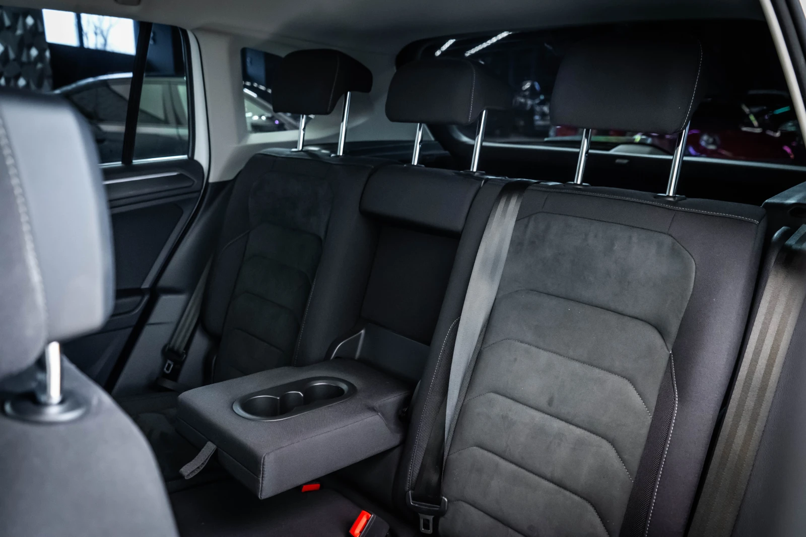 VW Tiguan R-Line 2.0d 4Motion* Camera | Mobile.bg � ����������� 16