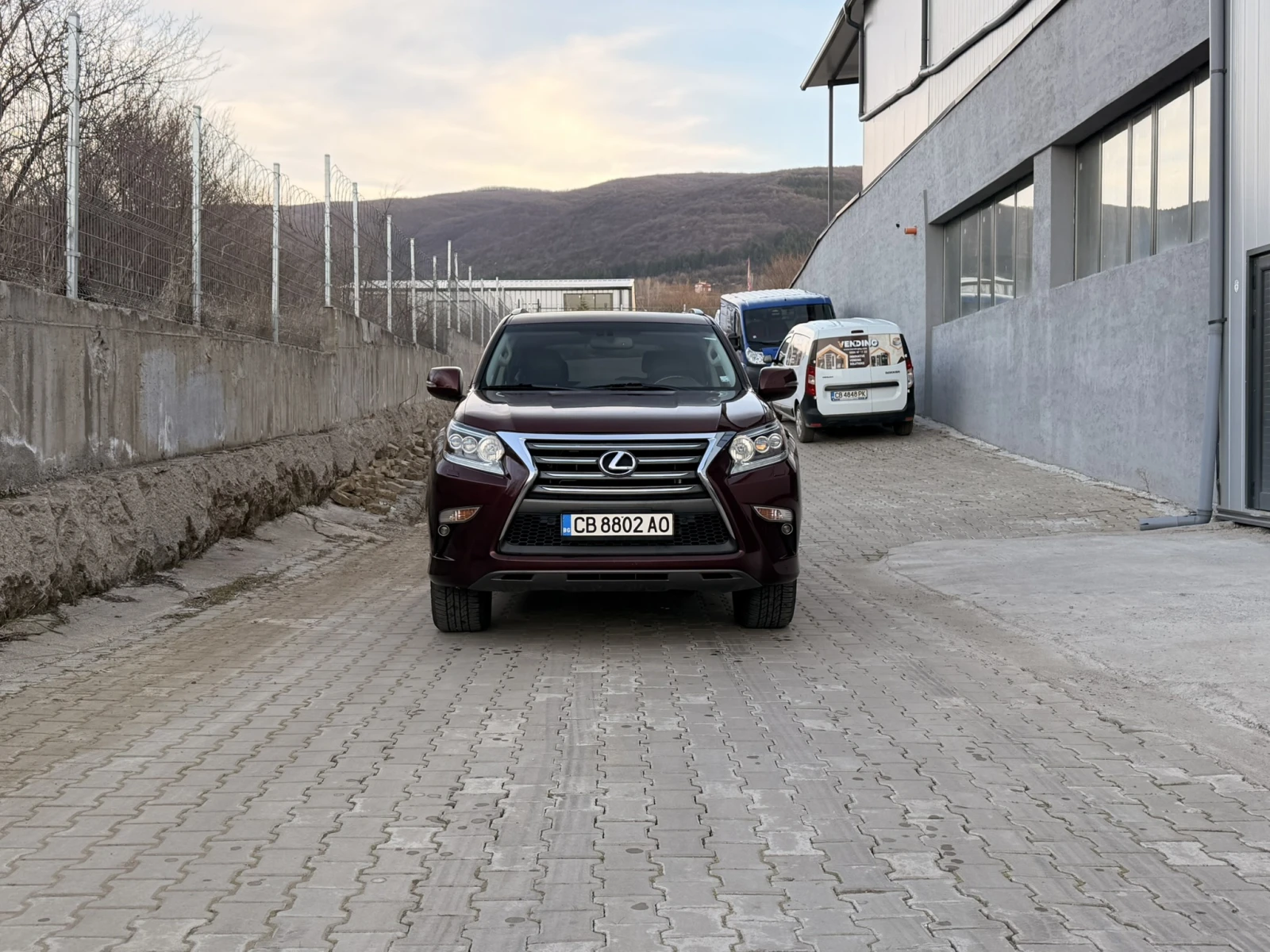 Lexus GX 460 6+ 1, снимка 2 - Автомобили и джипове - 53772498