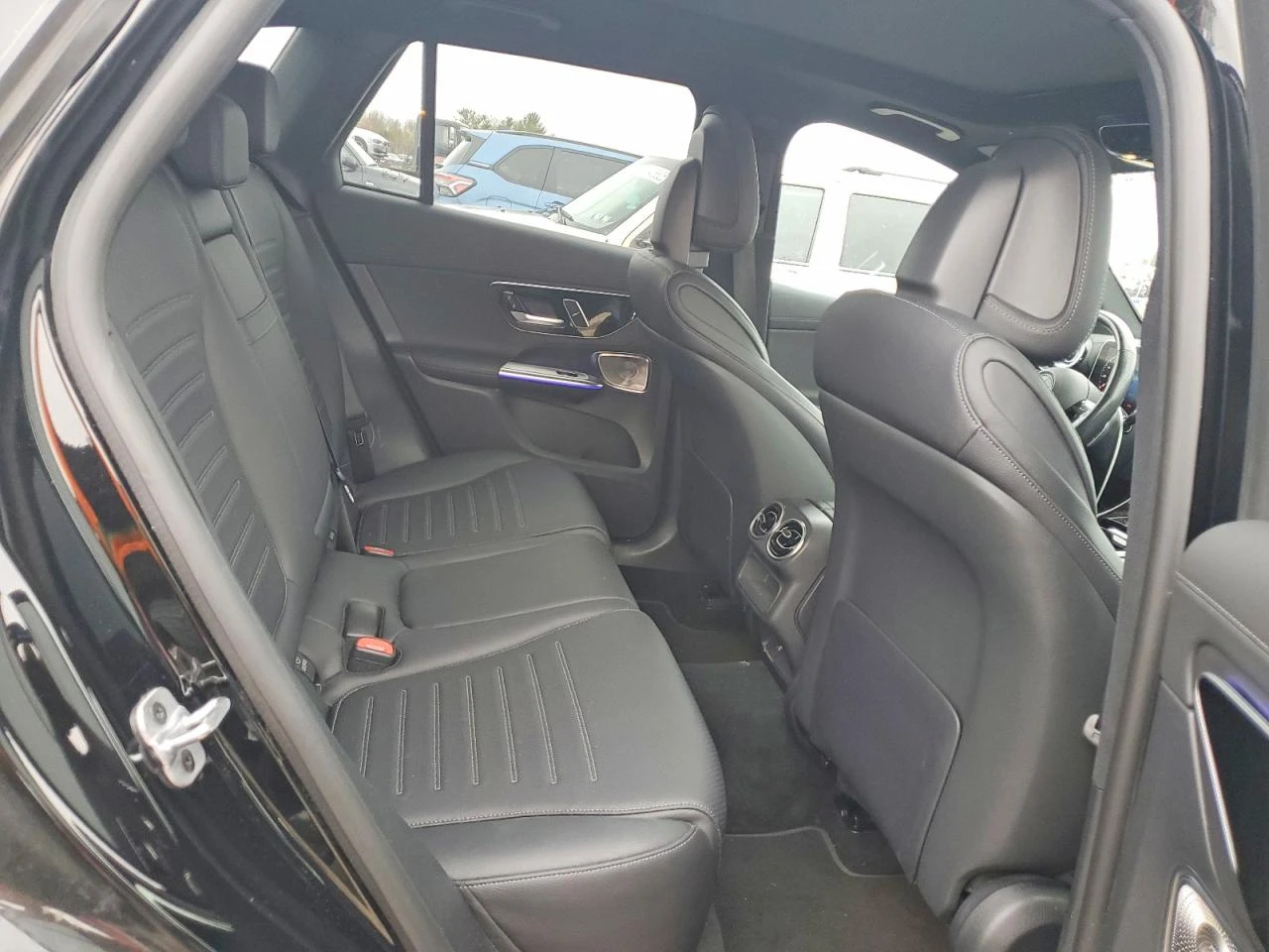 Mercedes-Benz GLC 300 AMG/4MATIC, снимка 11 - Автомобили и джипове - 53969811