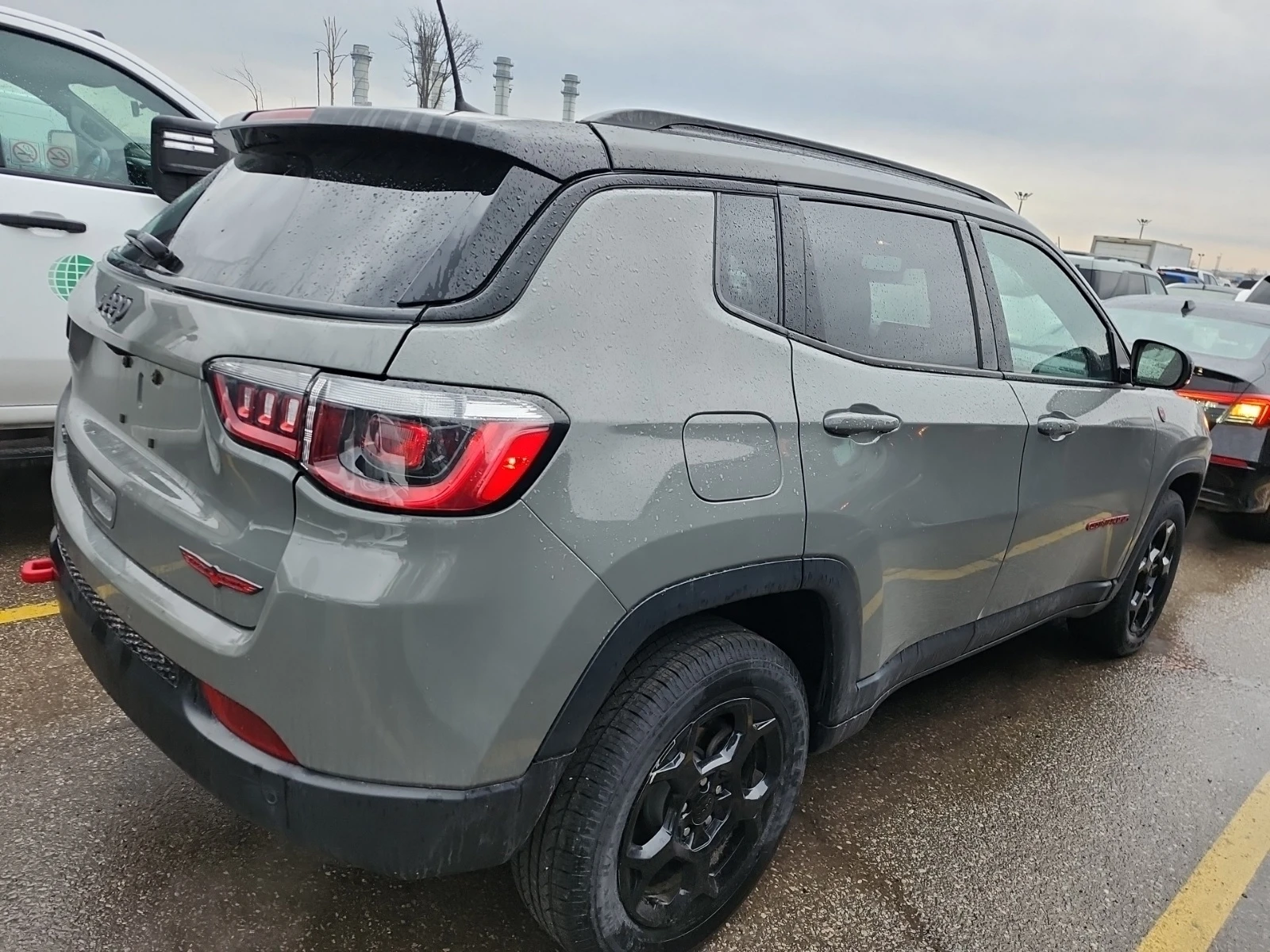 Jeep Compass TRAILHAWK* * CARFAX * * АВТО КРЕДИТ * * , снимка 3 - Автомобили и джипове - 54174435