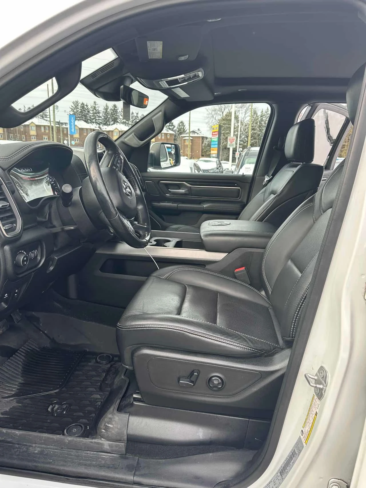 Dodge RAM 1500  | Sport 5.7L | 360 | CARFAX  | Mobile.bg � ����������� 6