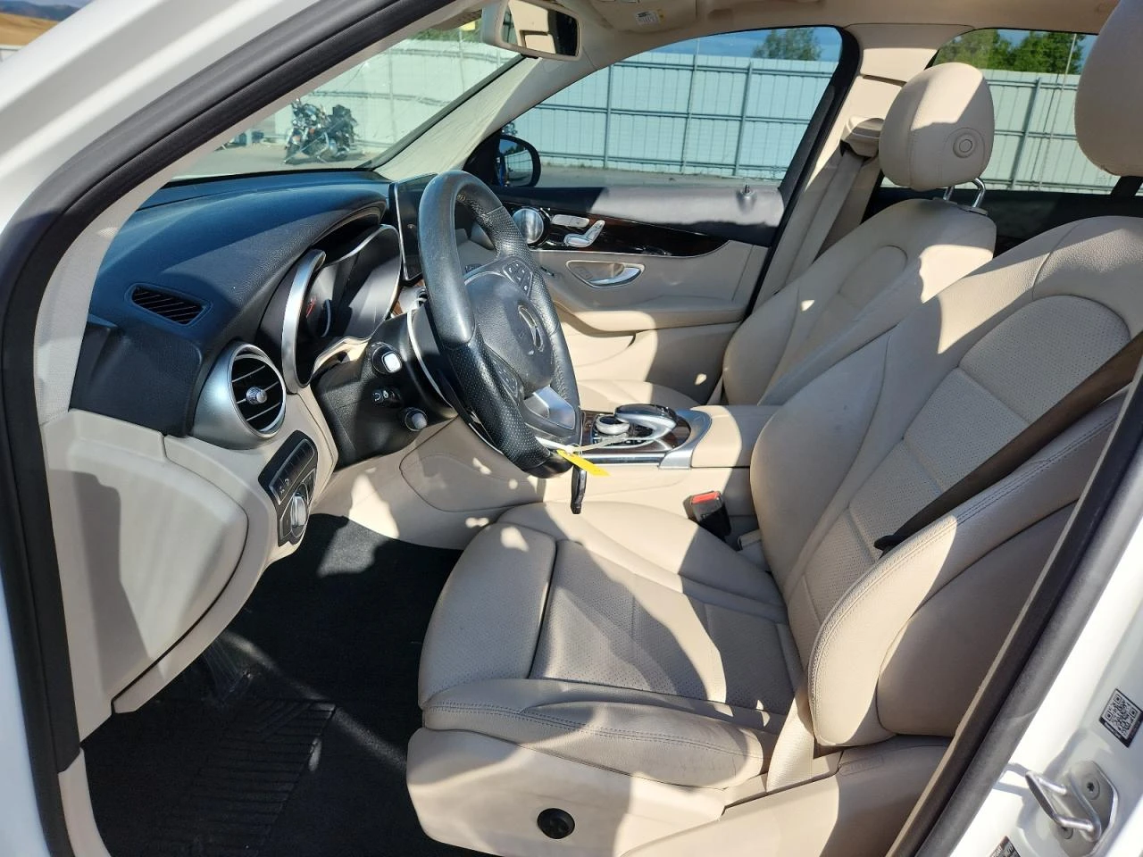 Mercedes-Benz GLC 300 4MATIC, снимка 7 - Автомобили и джипове - 55001562