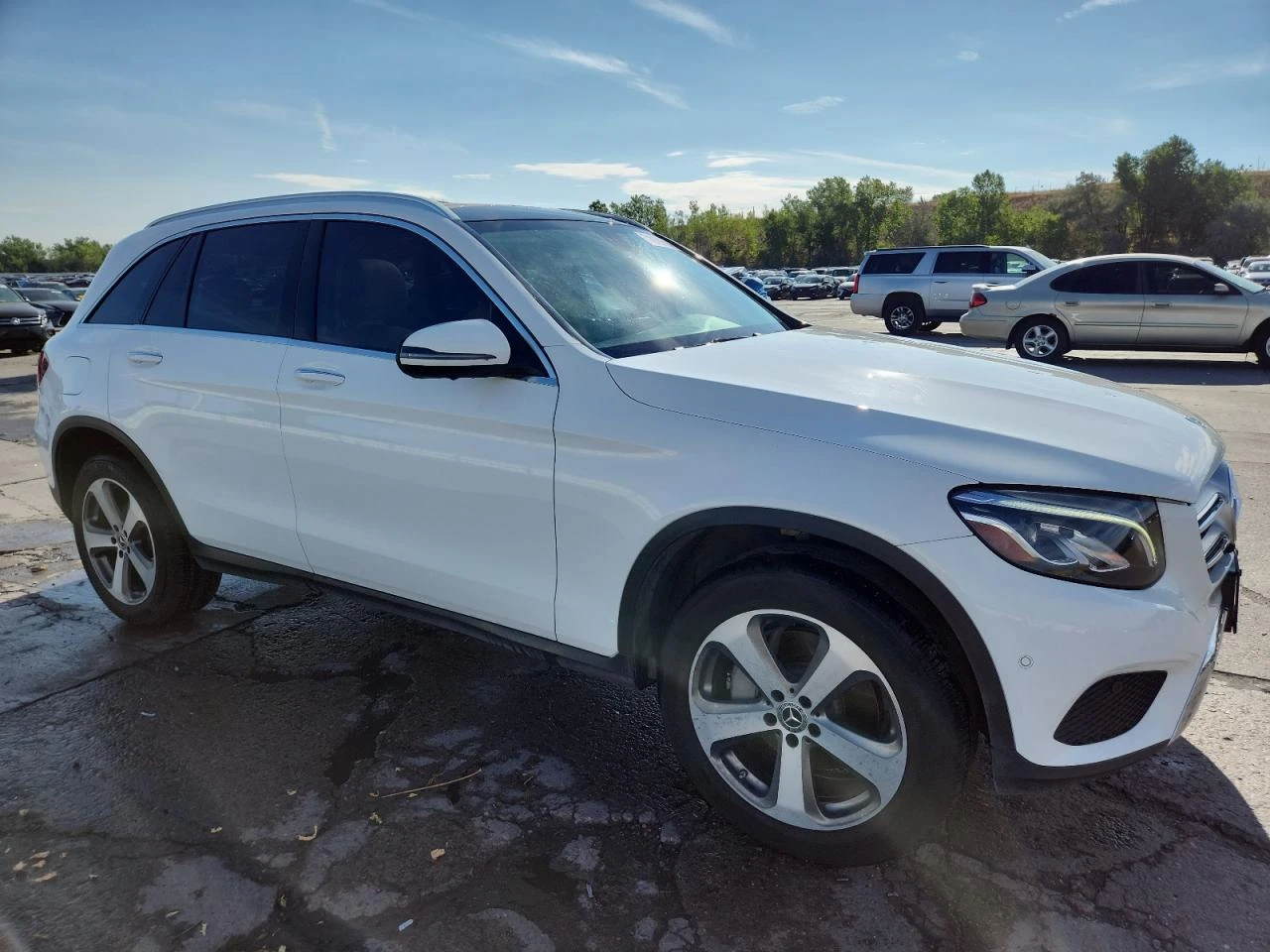 Mercedes-Benz GLC 300 4MATIC, снимка 4 - Автомобили и джипове - 55001562