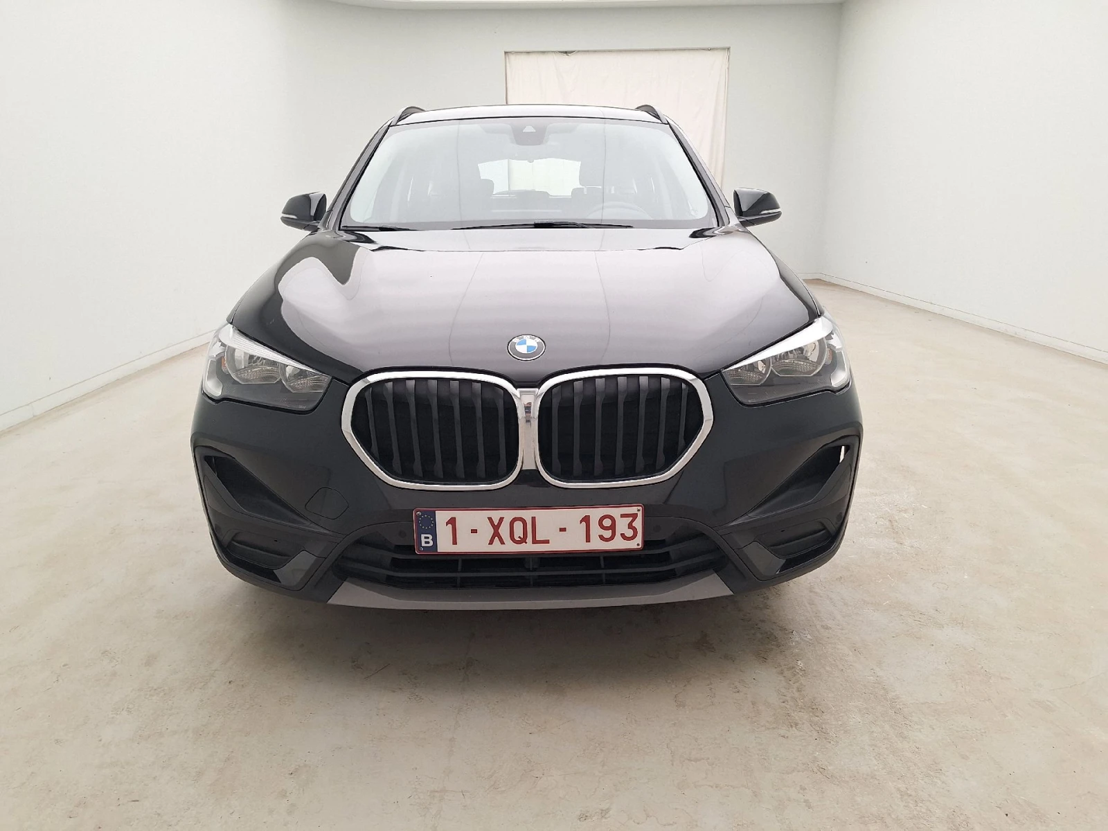 BMW X1 18d Lounge, снимка 3 - Автомобили и джипове - 55392402