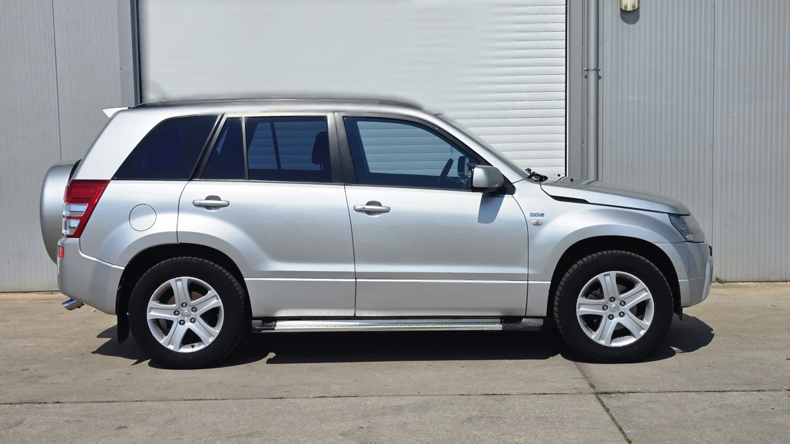 Suzuki Grand vitara 1.9, снимка 7 - Автомобили и джипове - 55603762