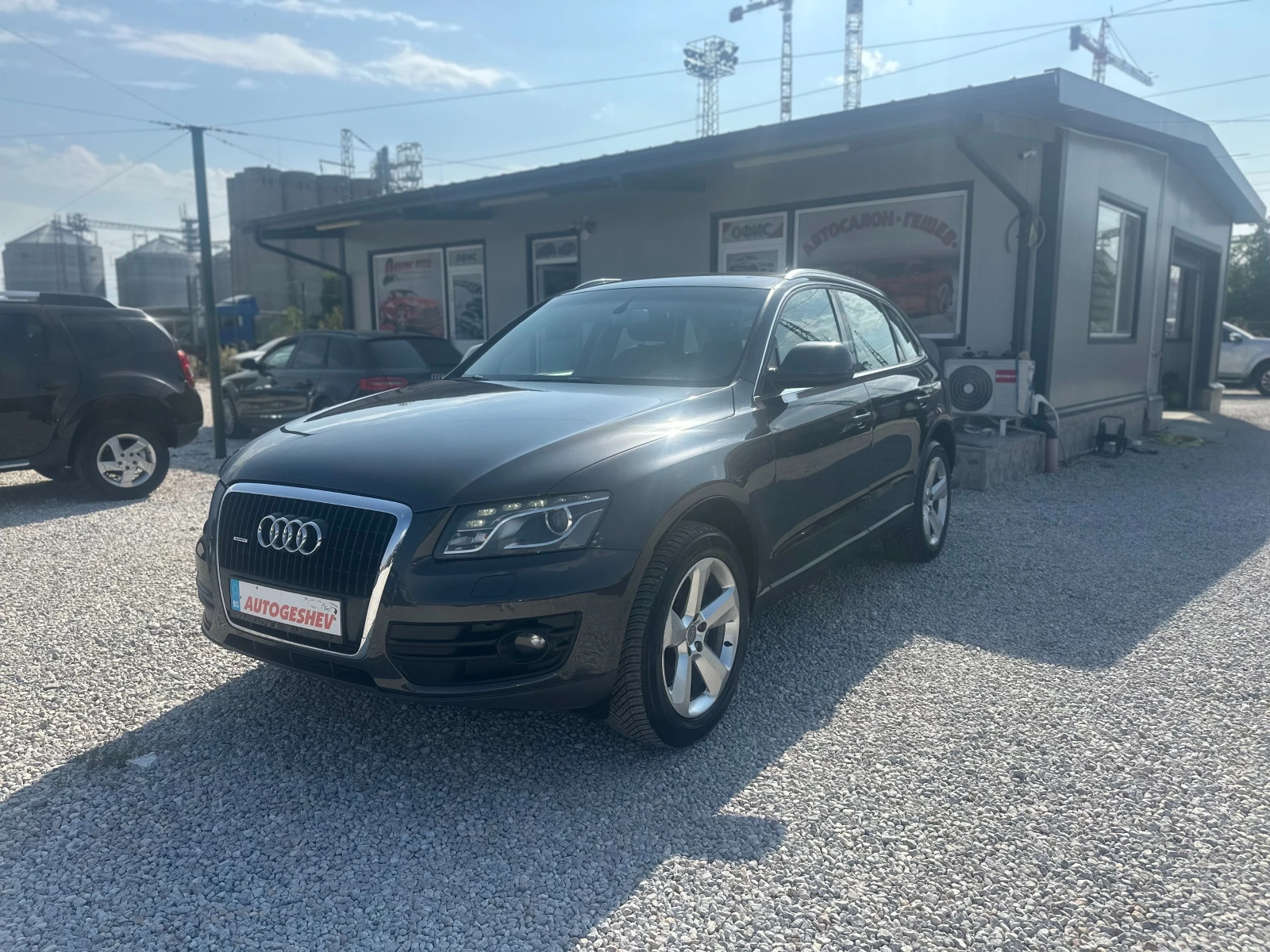 Audi Q5 3.0TDI, снимка 2 - Автомобили и джипове - 55835874