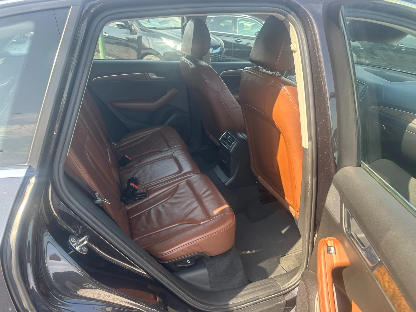 Audi Q5 3.0TDI, снимка 9 - Автомобили и джипове - 55835874