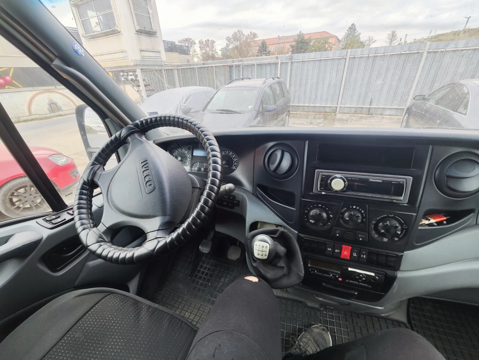 Iveco Daily 3.0L 65c18d - изображение 8