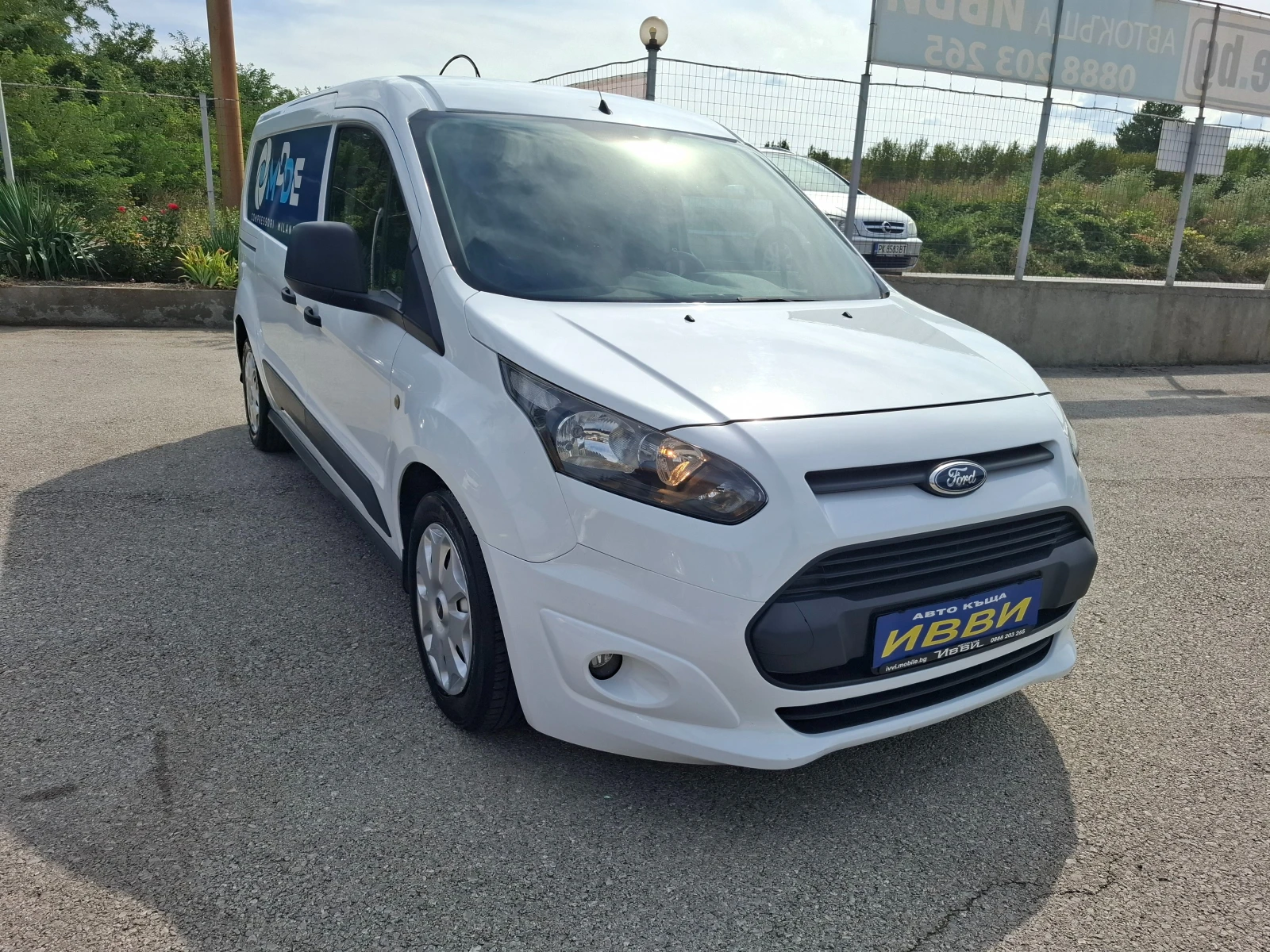 Ford Transit CONNECT 1.6 TDCI - изображение 2