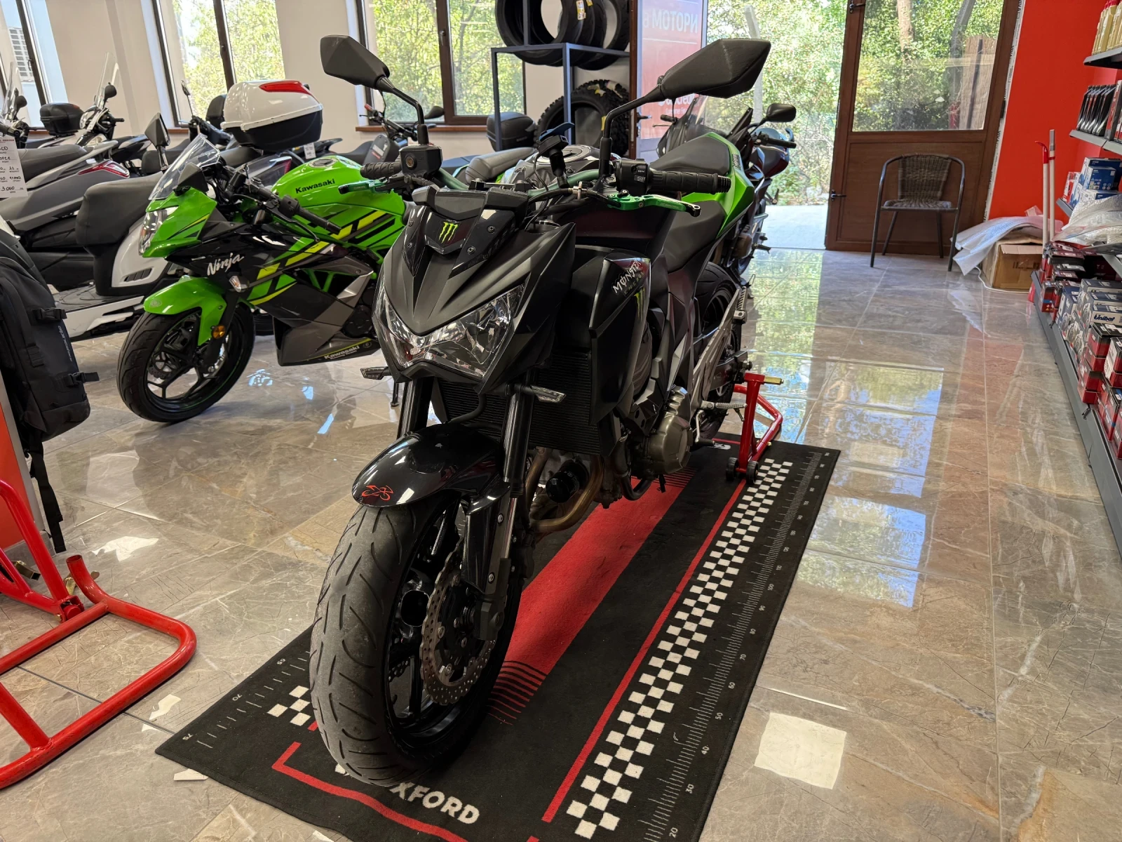 Kawasaki Z Z800 | Mobile.bg   11