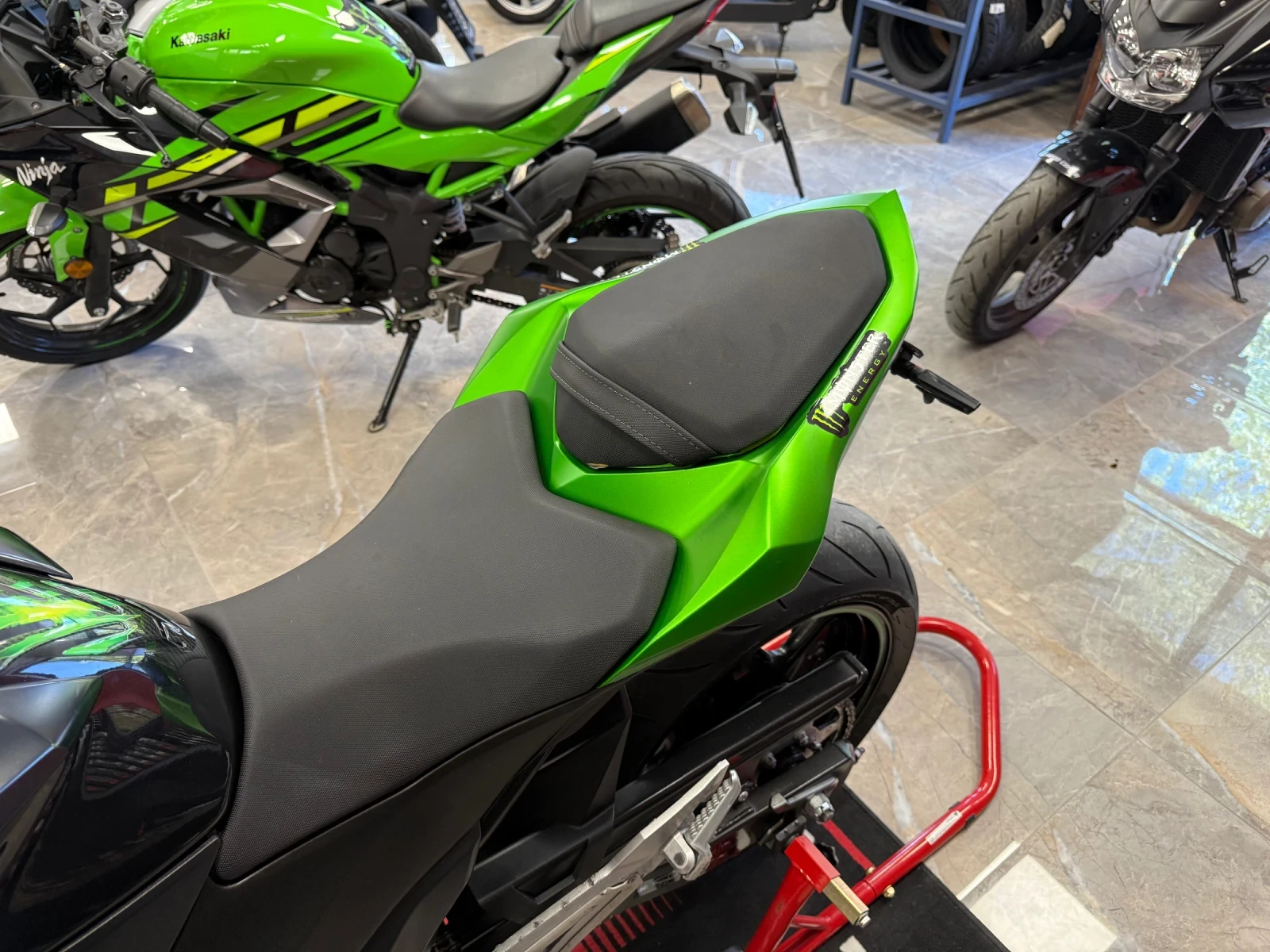Kawasaki Z Z800 - изображение 9