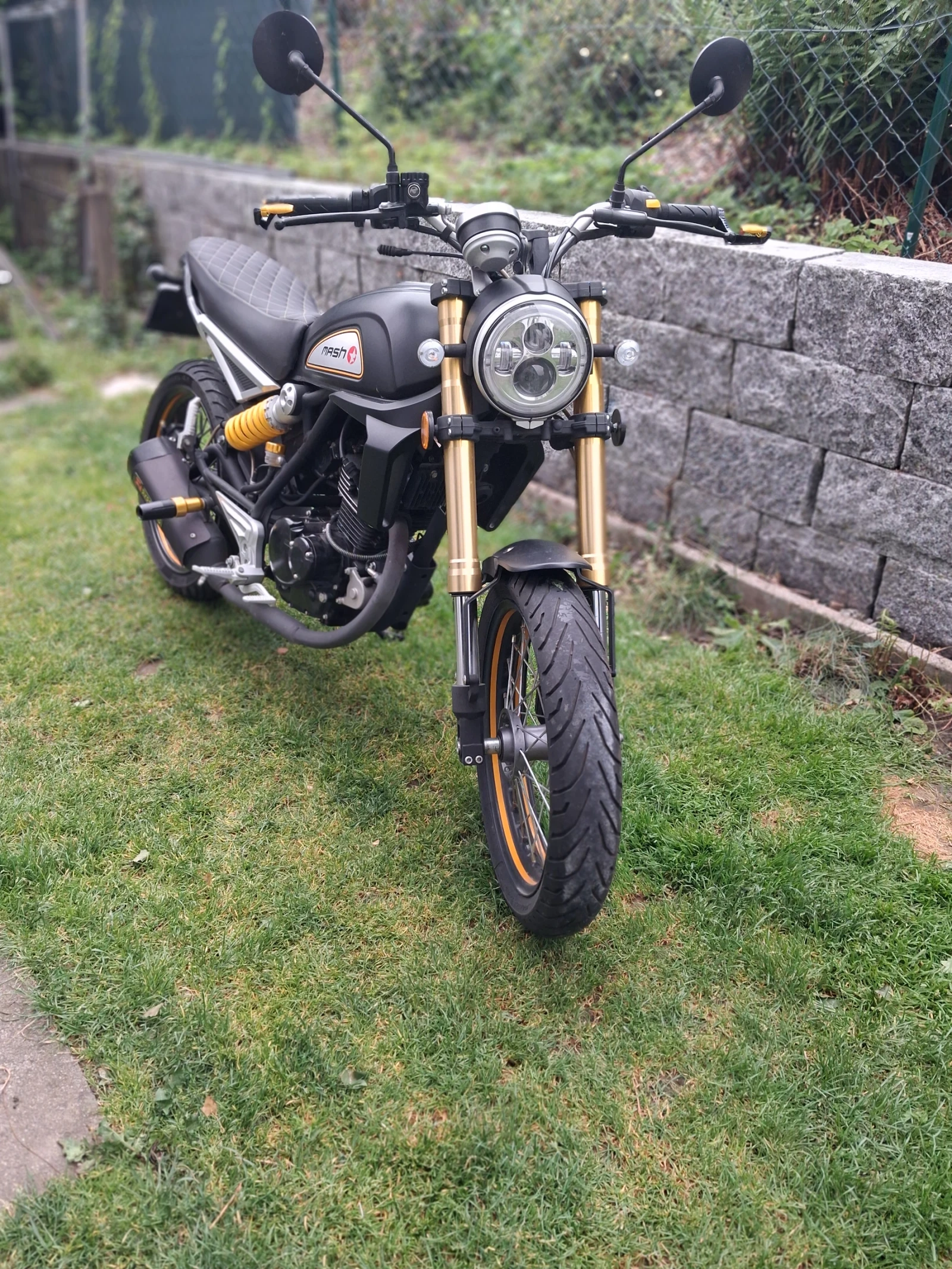 Moto Morini 125 Mash scrambler 125, снимка 6 - Мотоциклети и мототехника - 54905106