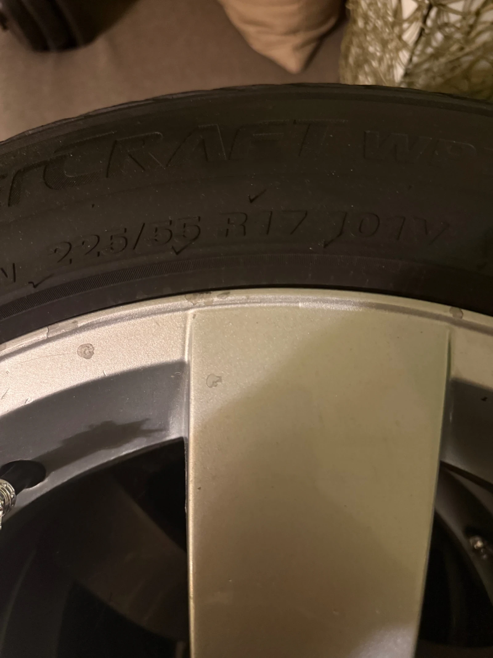 ���� � ������ 225/55R17 �� BMW 525 | Mobile.bg � ����������� 3