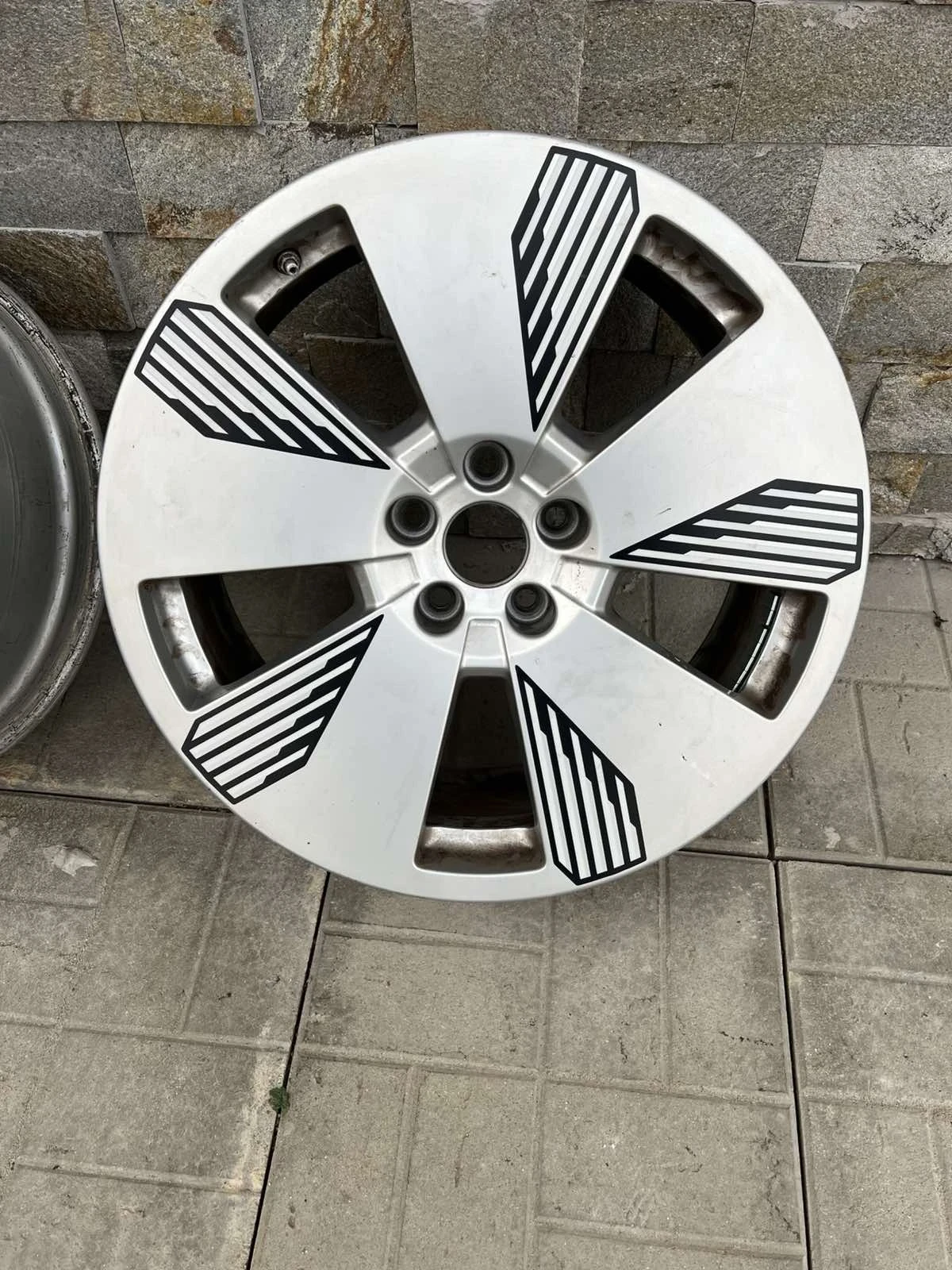 ������ | Mobile.bg � ����������� 5