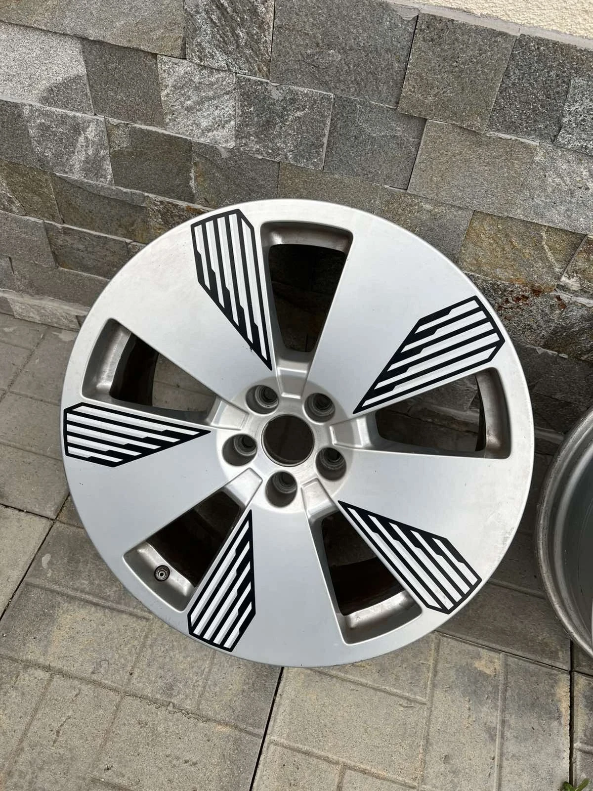 ������ | Mobile.bg � ����������� 4